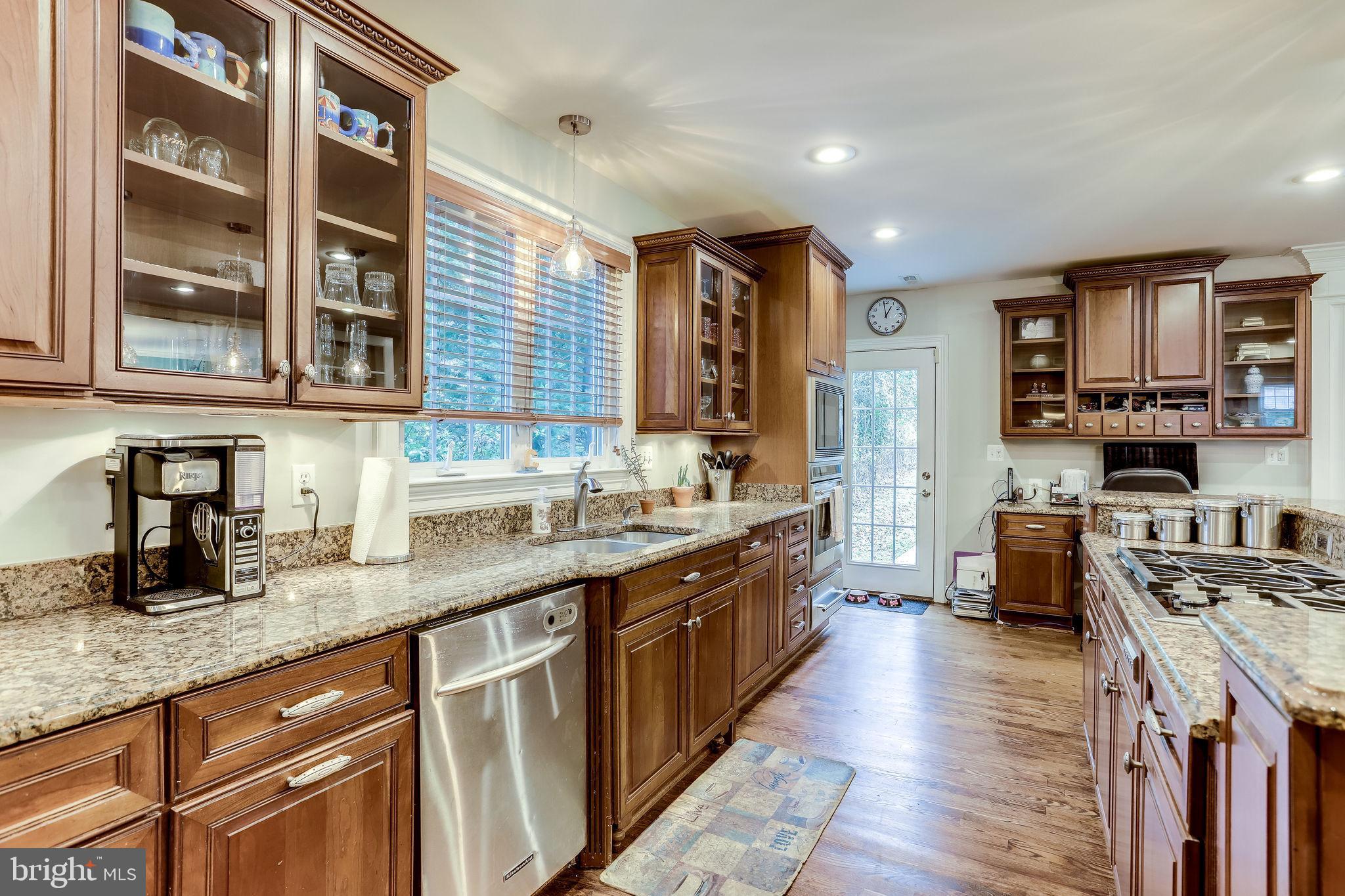 NORTH BARCROFT - Residential