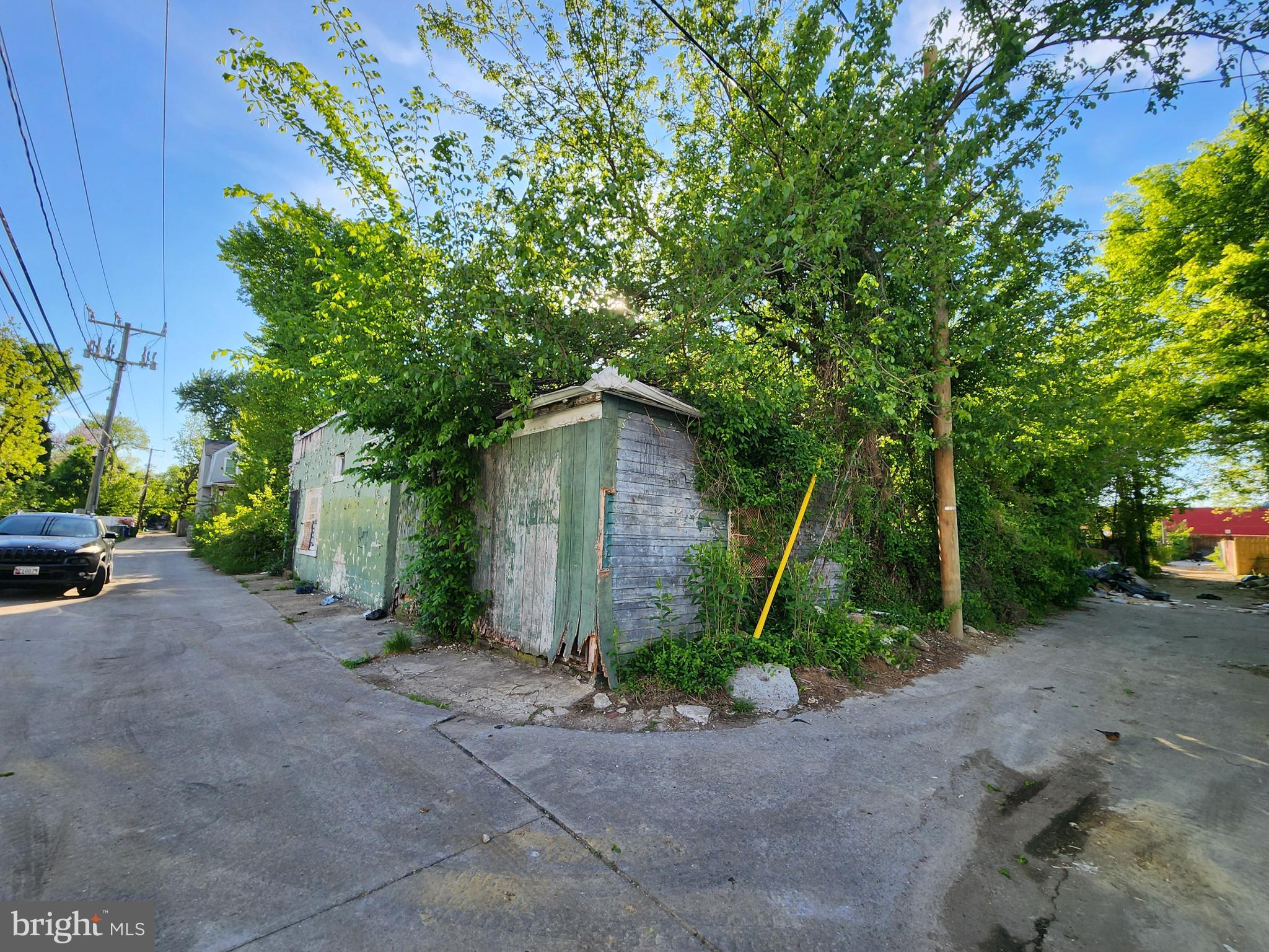 ARLINGTON - Residential