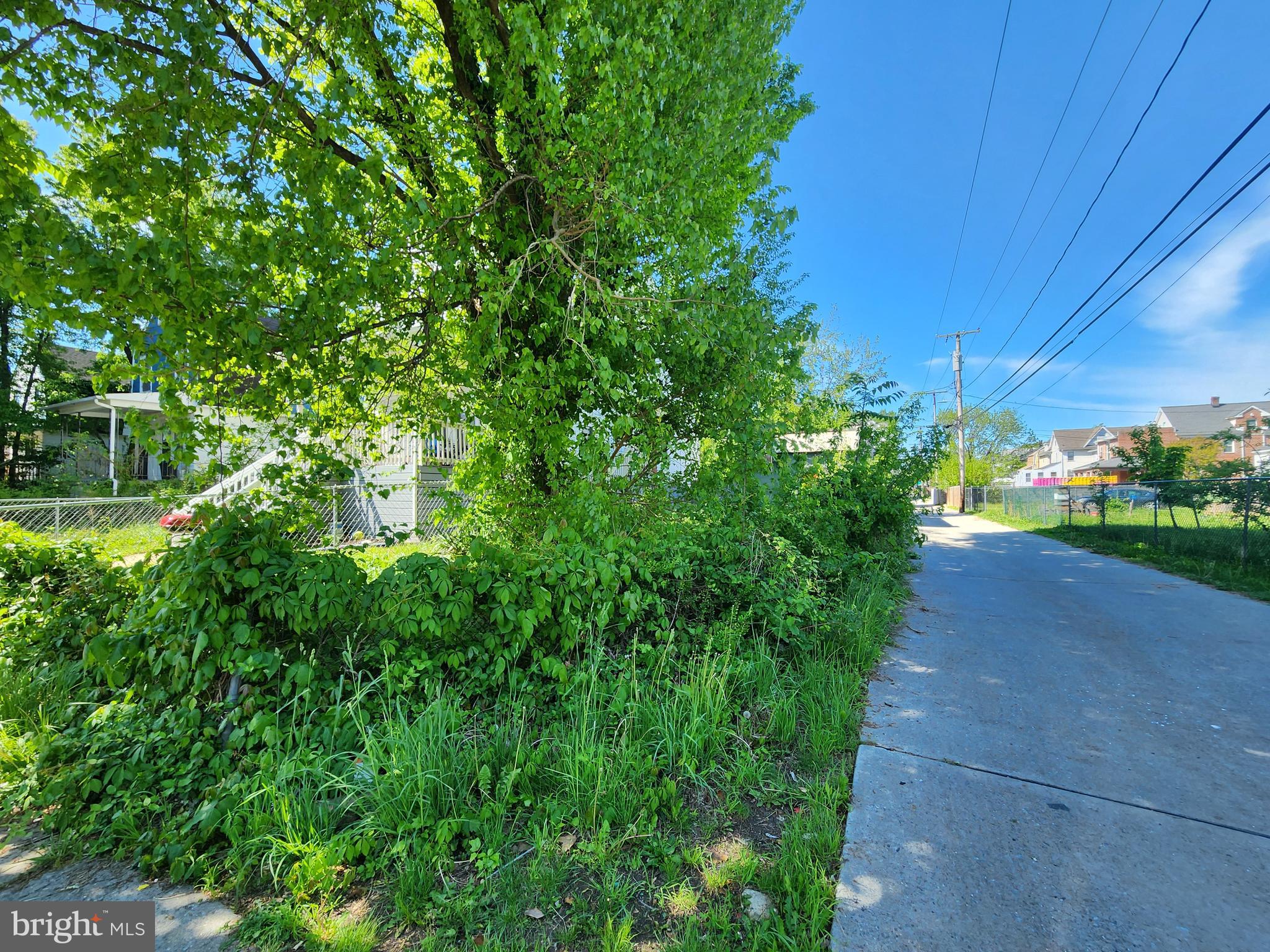 ARLINGTON - Residential