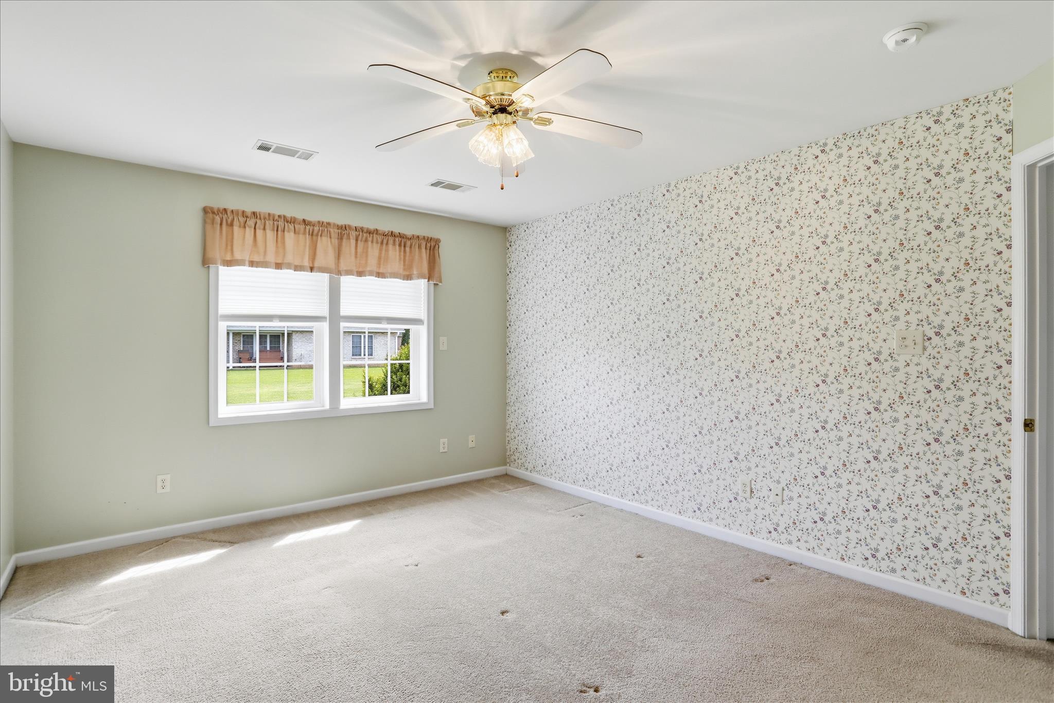 LAURICH MEADOWS - Residential