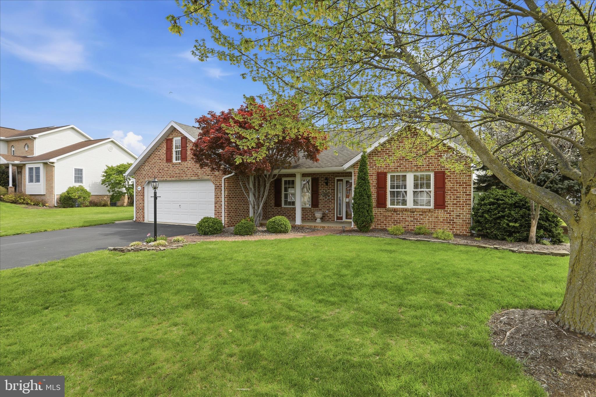 LAURICH MEADOWS - Residential