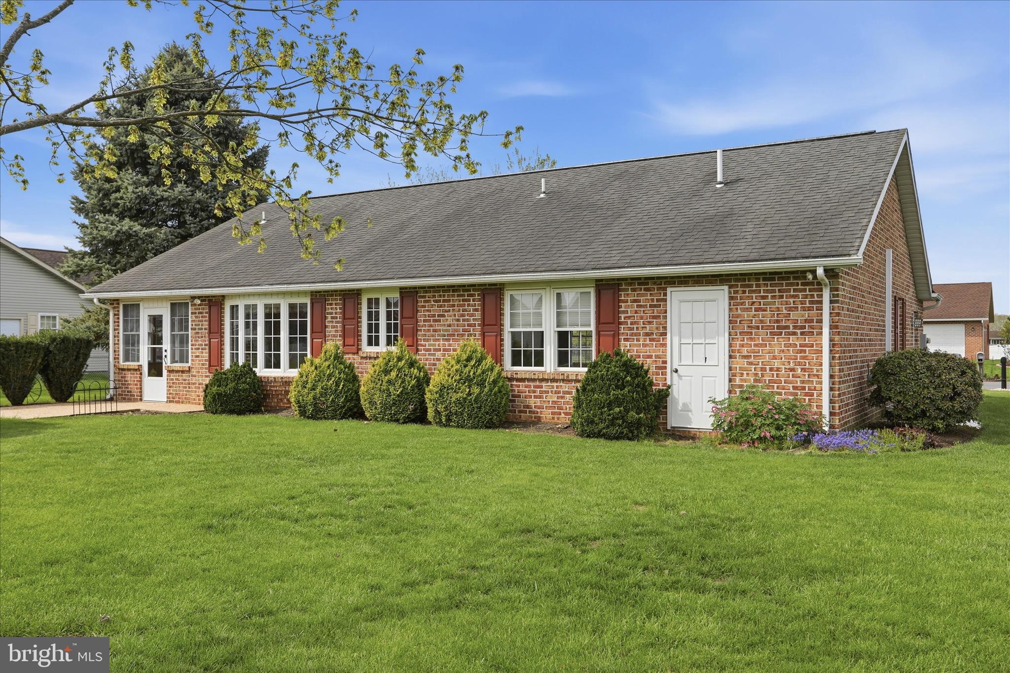 LAURICH MEADOWS - Residential