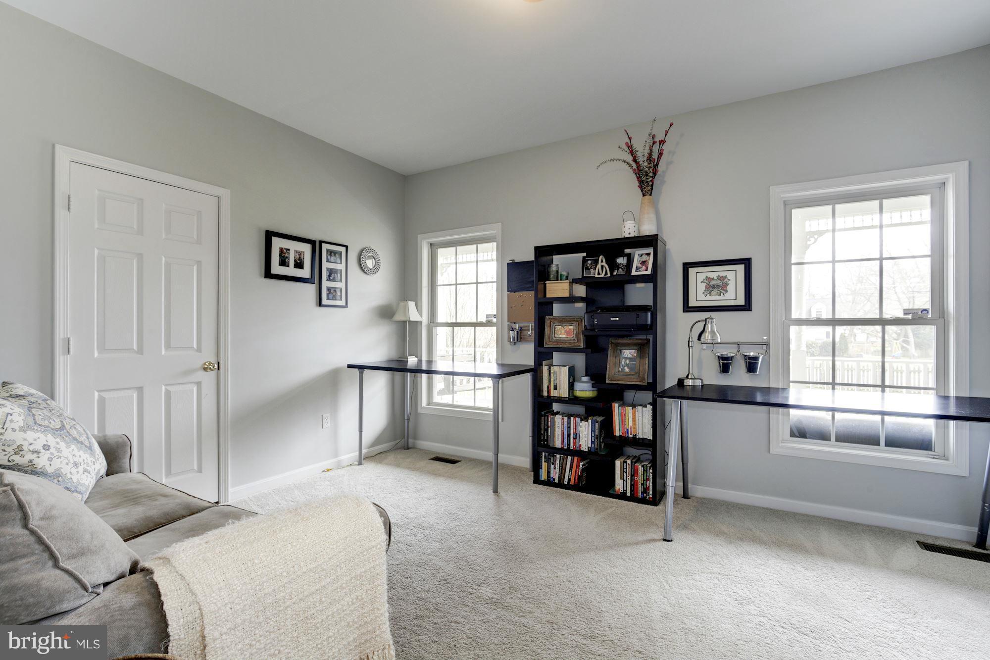 NEW ALEXANDRIA - Residential