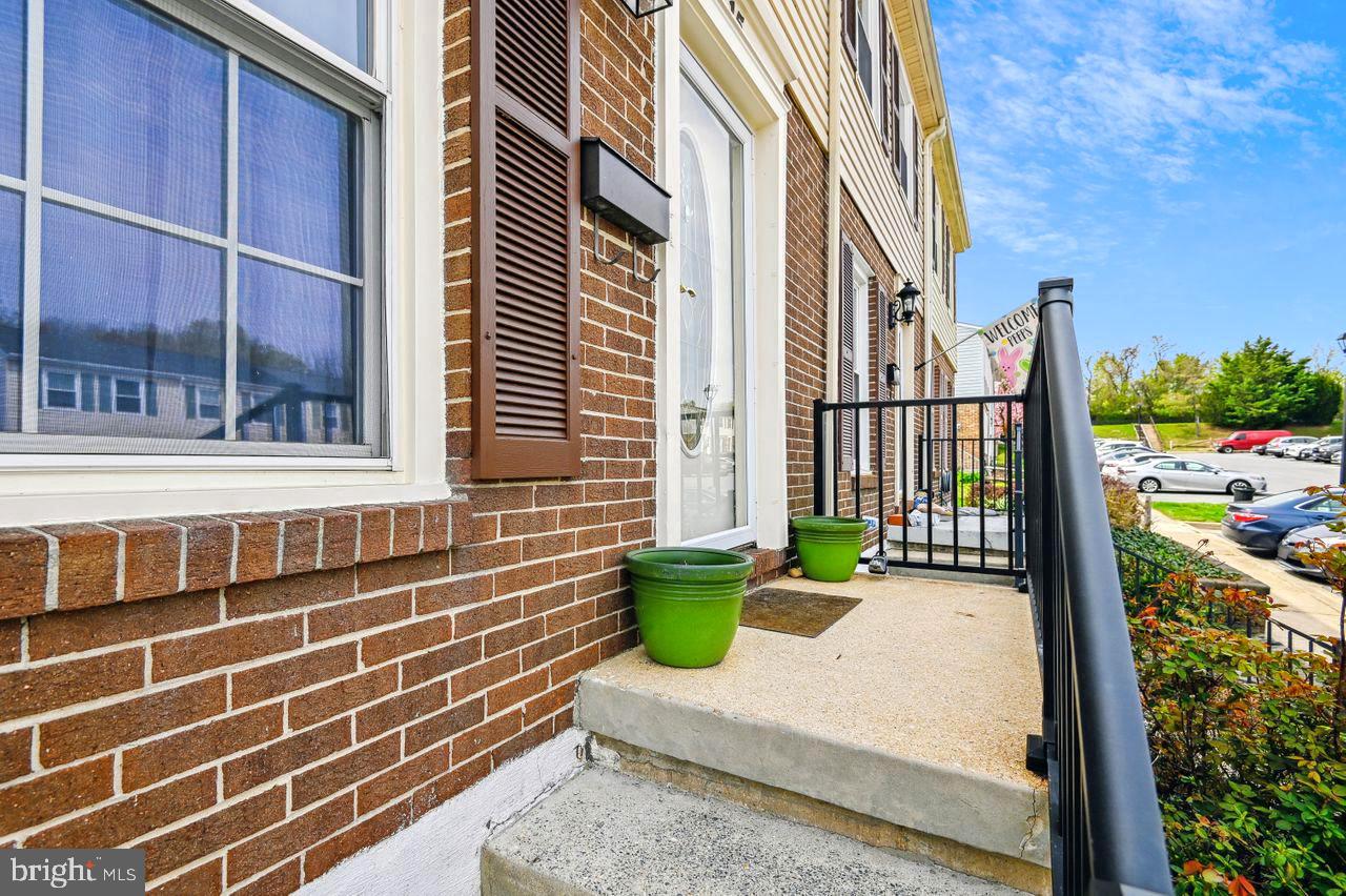 BELMONT - Residential