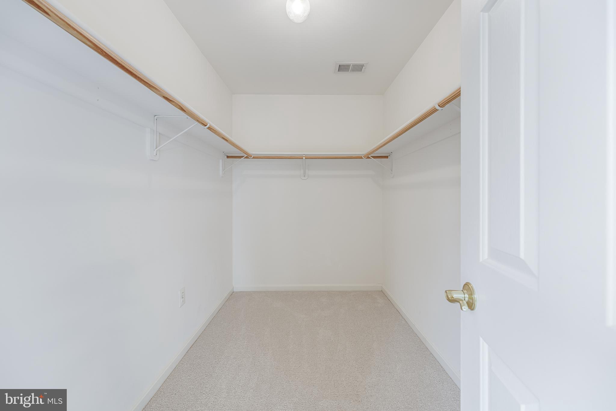 BIRCHWOOD - Residential