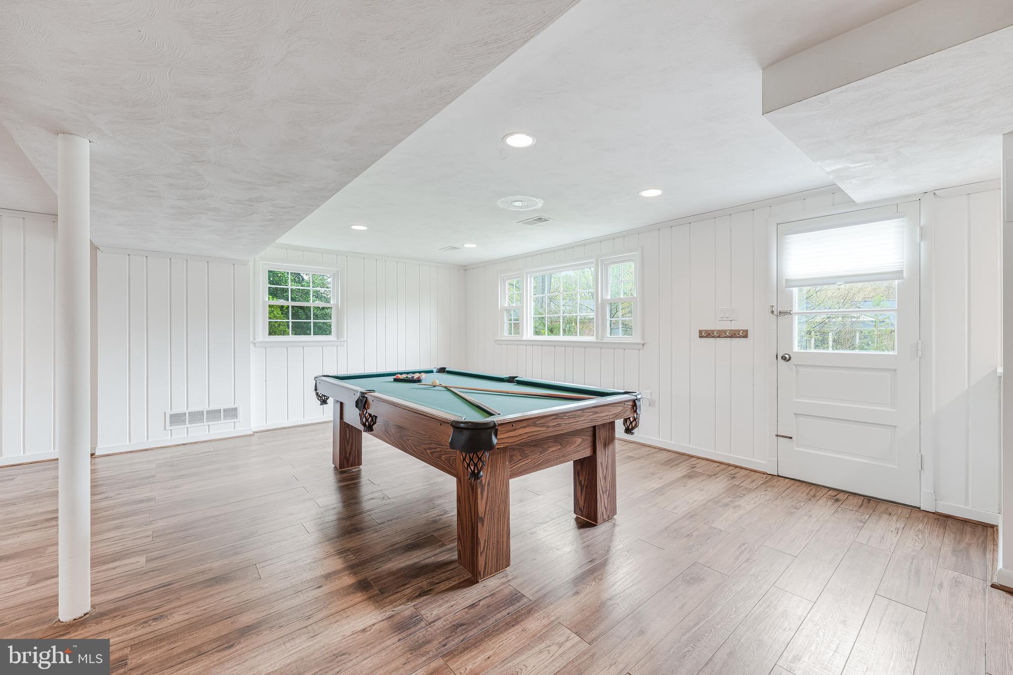 BIRCHWOOD - Residential