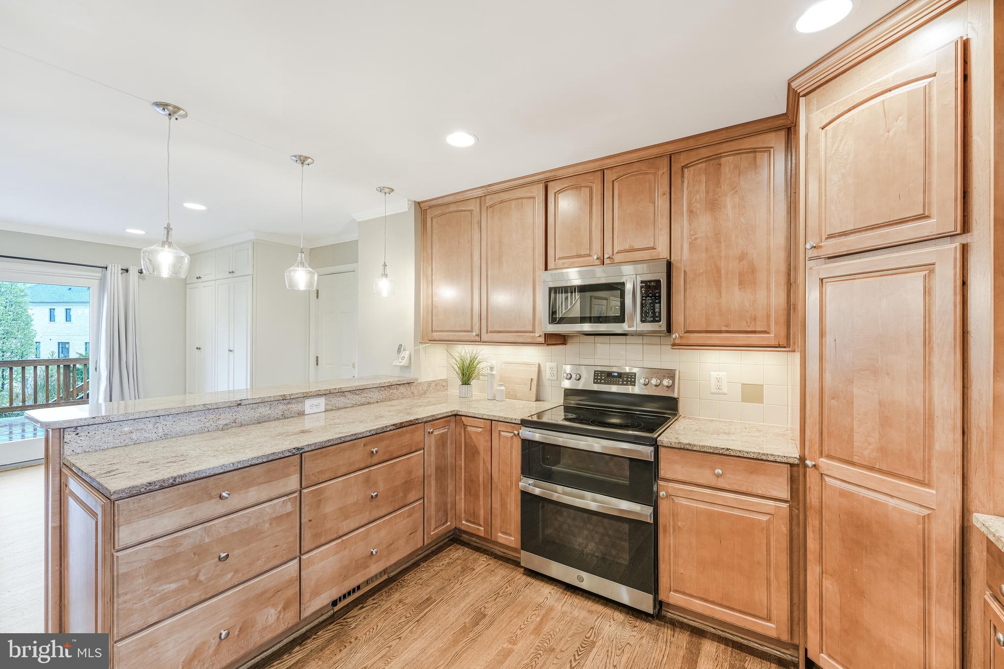 BIRCHWOOD - Residential