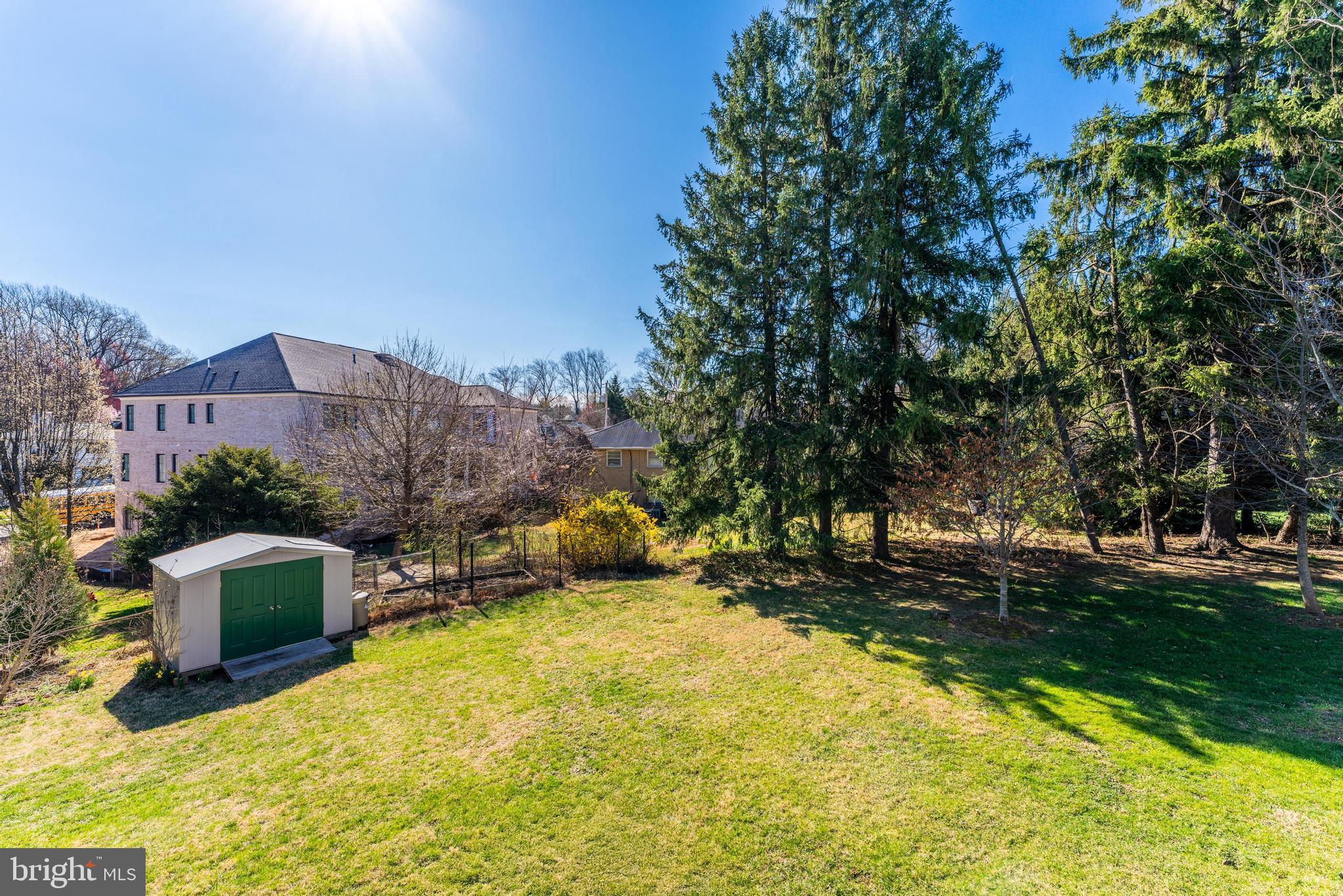 BIRCHWOOD - Residential