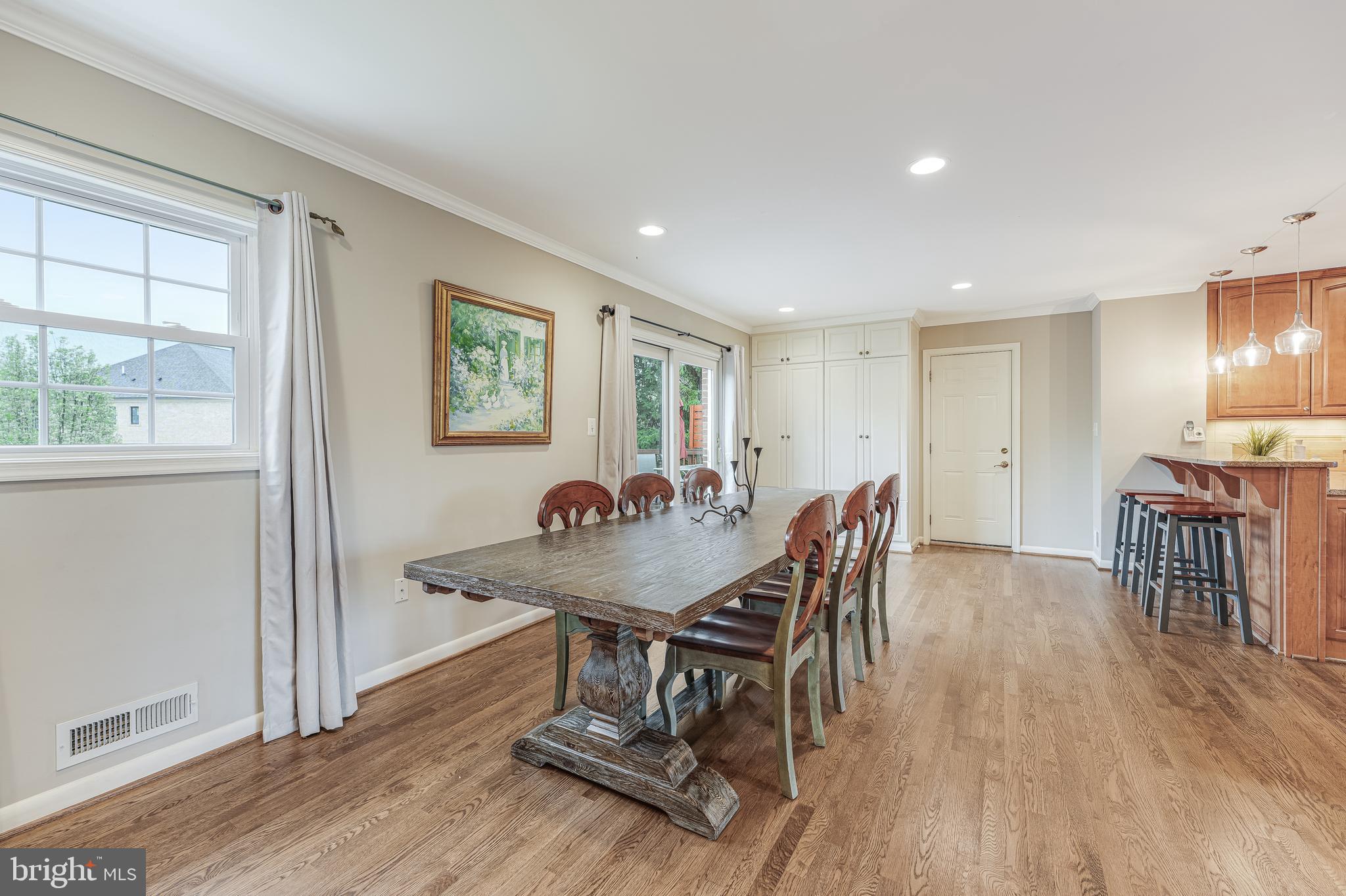 BIRCHWOOD - Residential