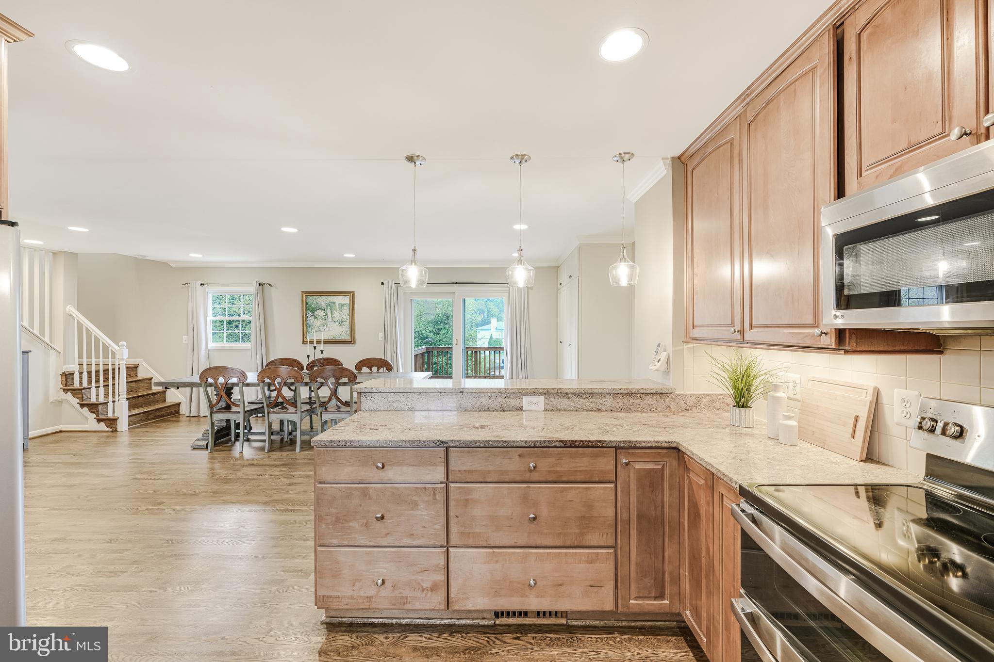 BIRCHWOOD - Residential