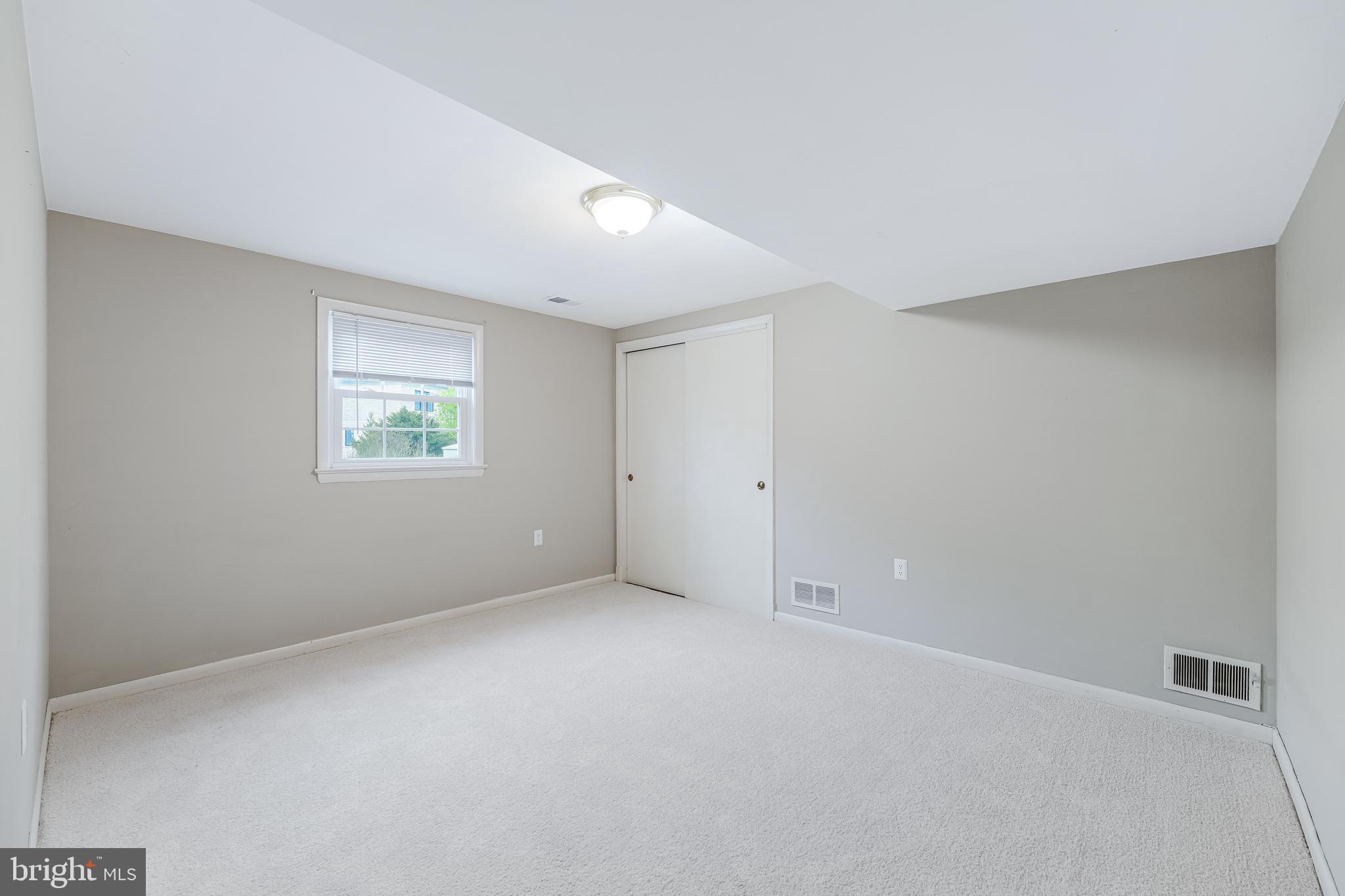 BIRCHWOOD - Residential