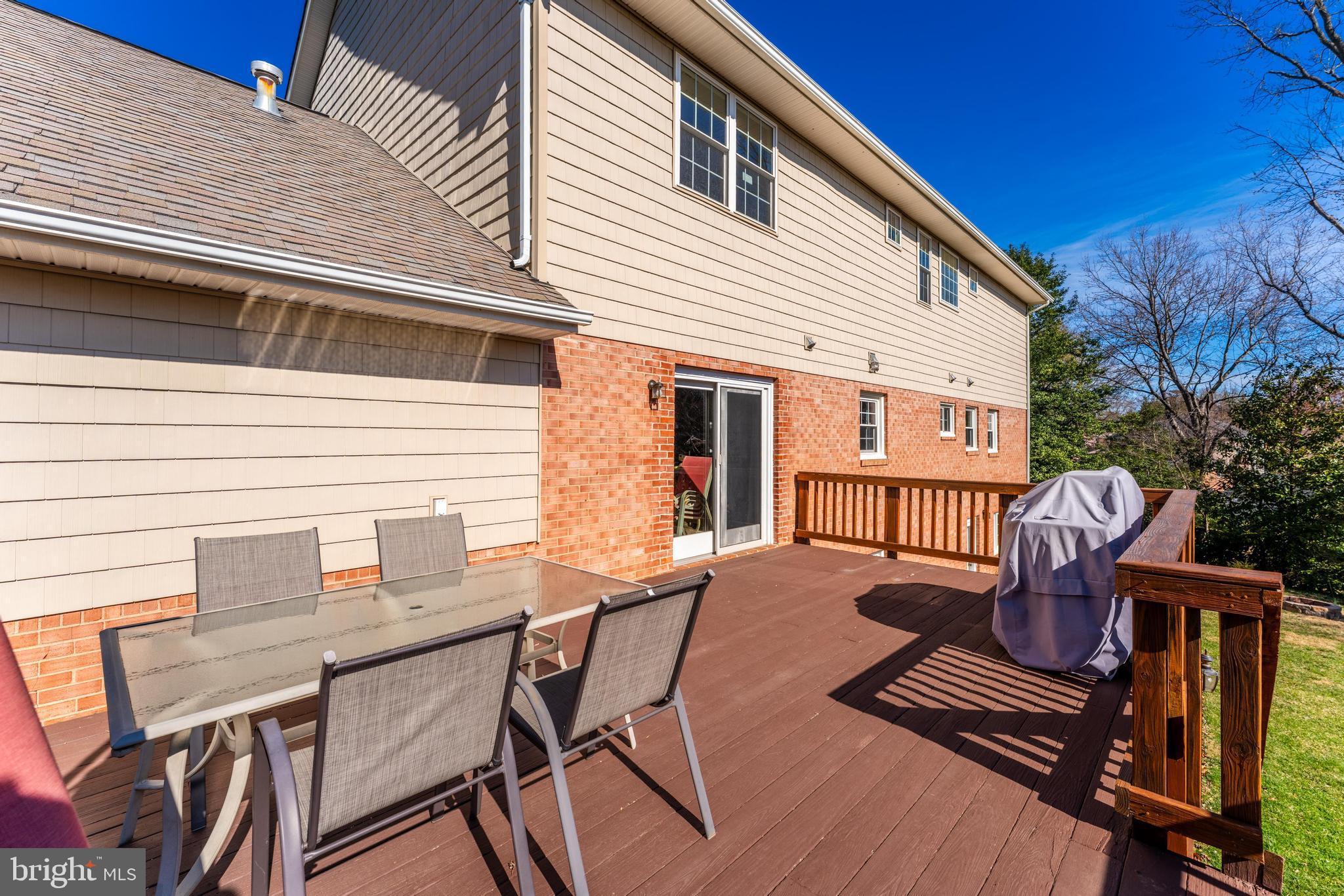 BIRCHWOOD - Residential