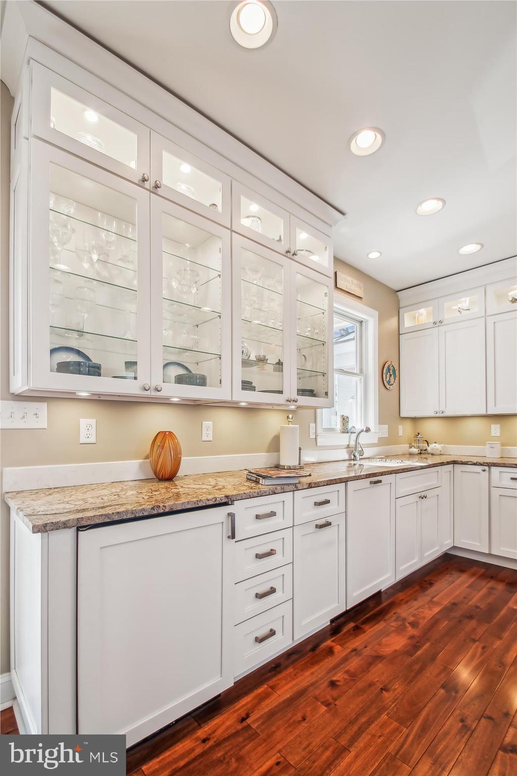 EASTPORT - Residential