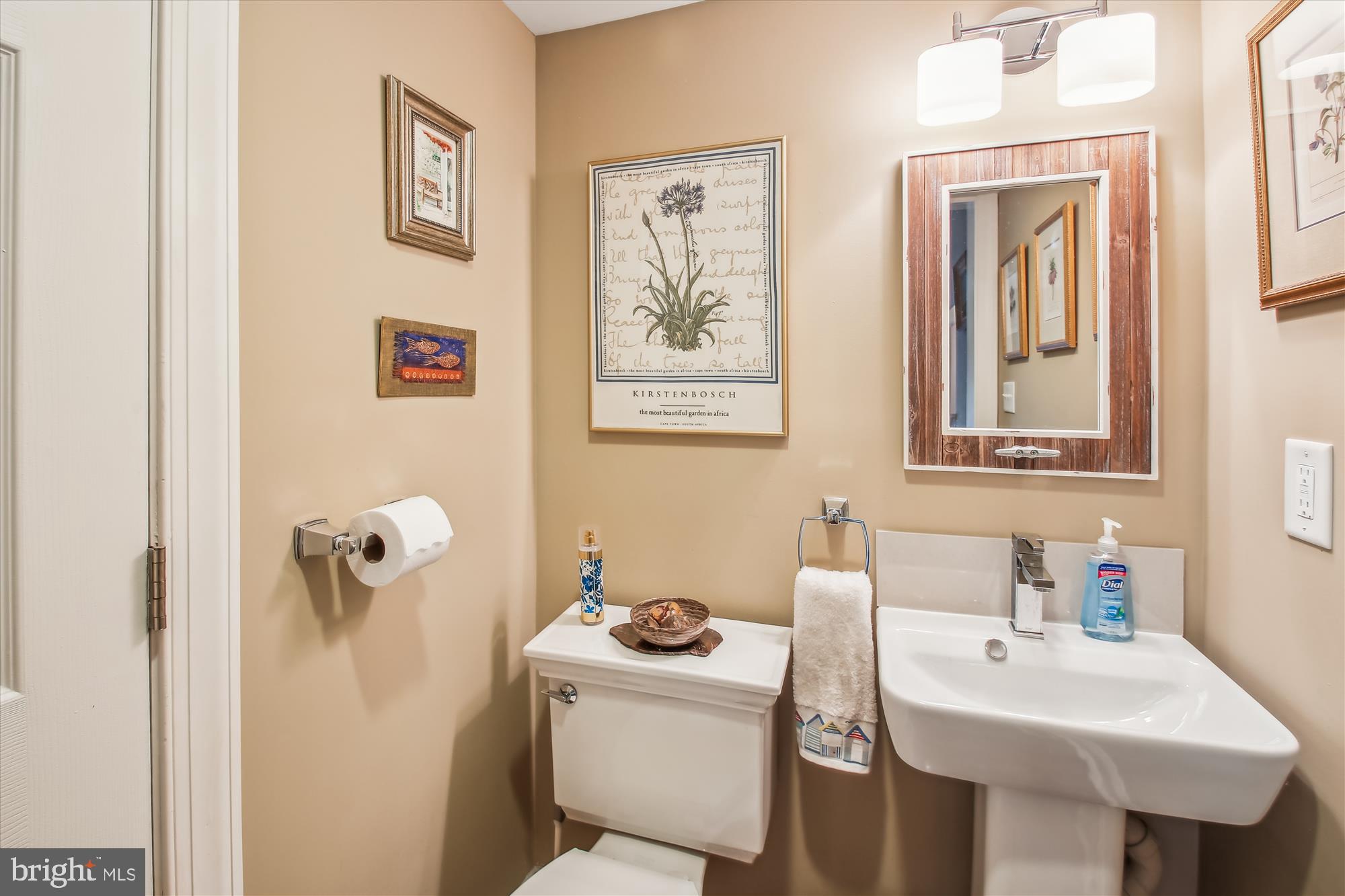 EASTPORT - Residential