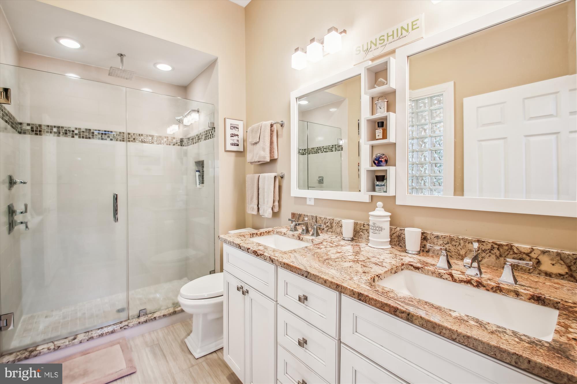 EASTPORT - Residential