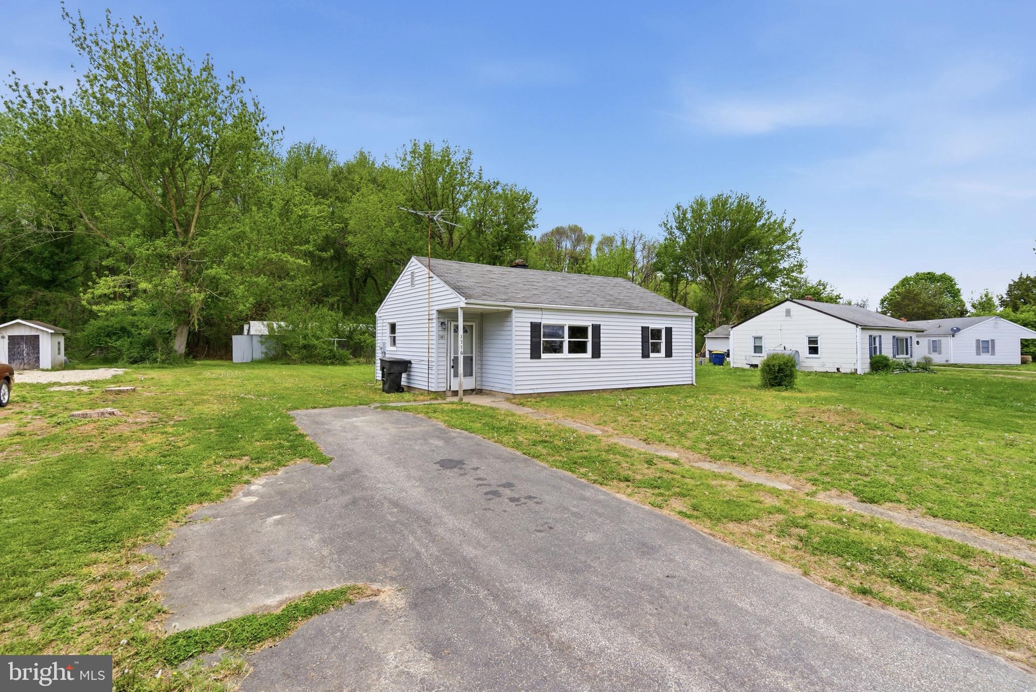 1116 JANES ROAD