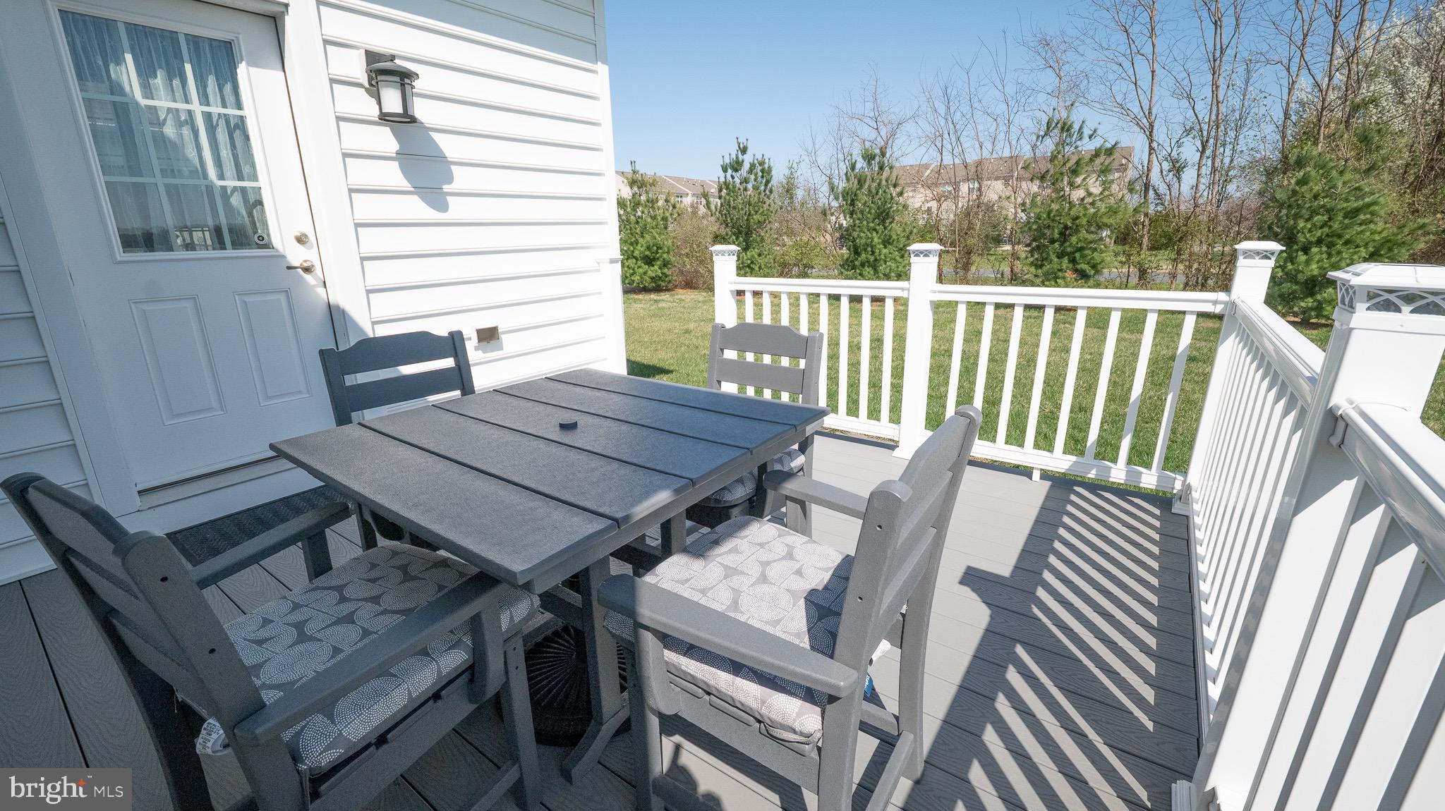 BAY BRIDGE COVE - Residential