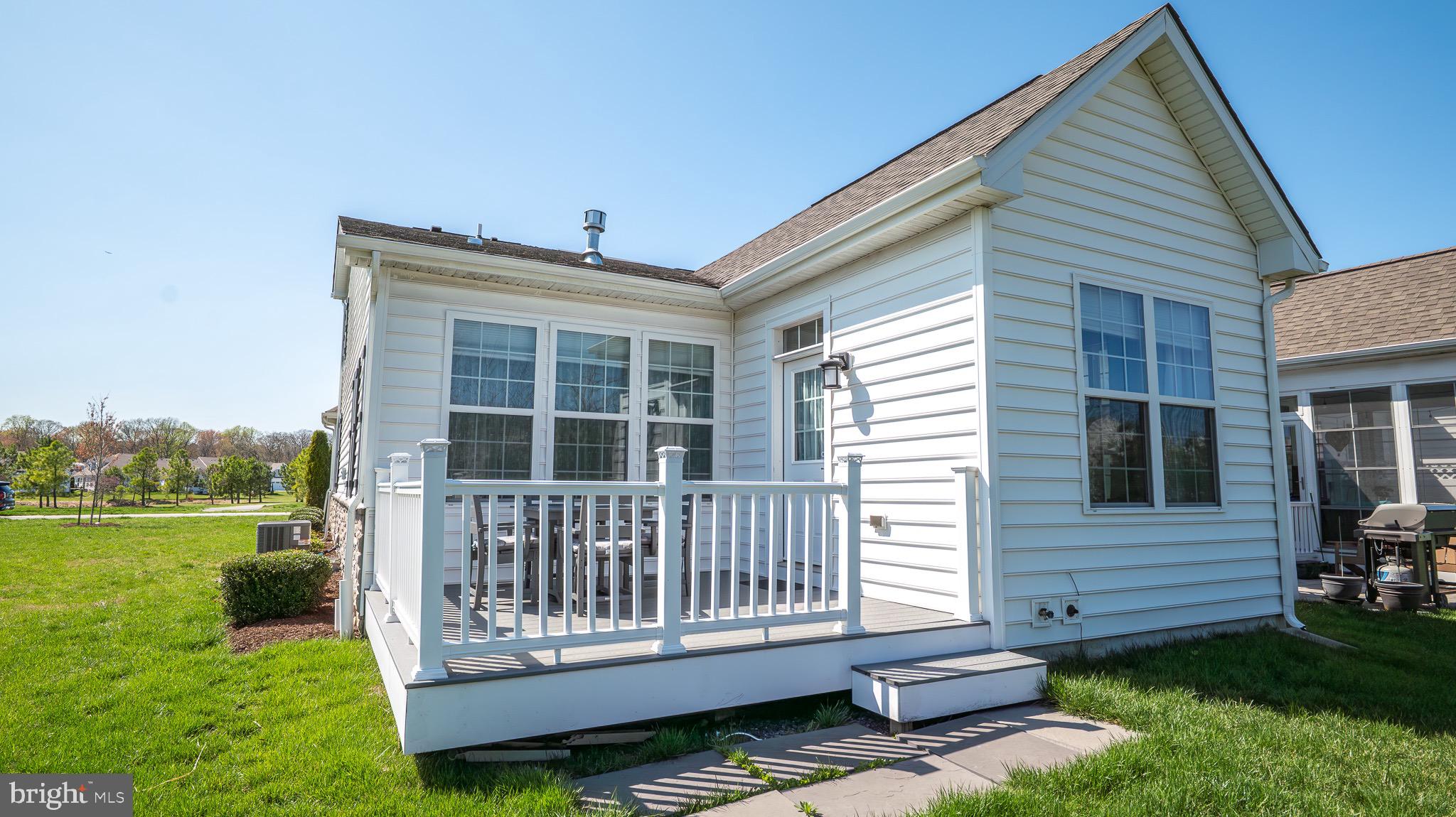 BAY BRIDGE COVE - Residential