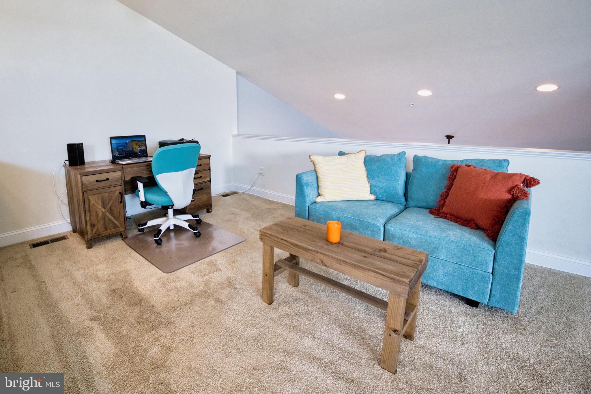 BAY BRIDGE COVE - Residential