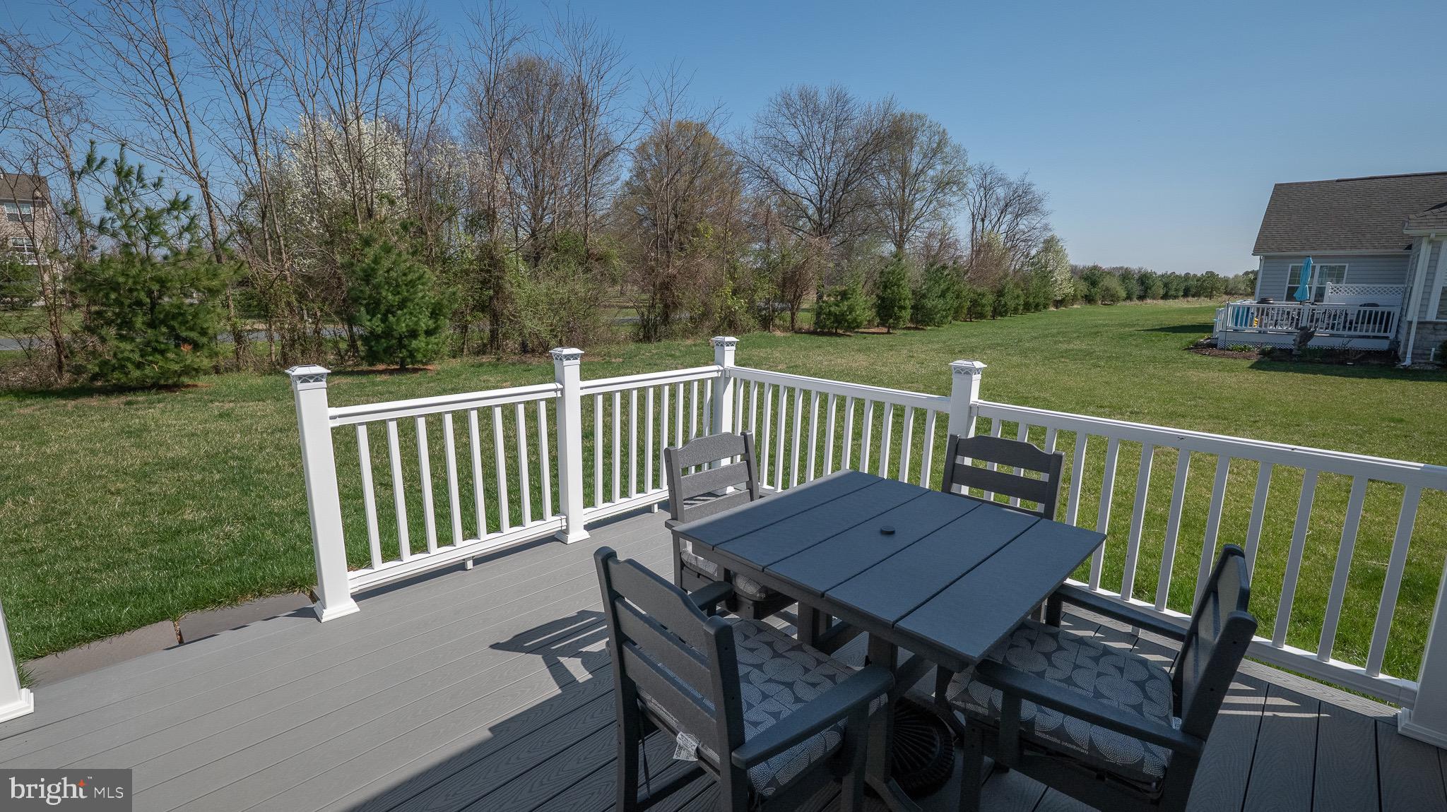 BAY BRIDGE COVE - Residential