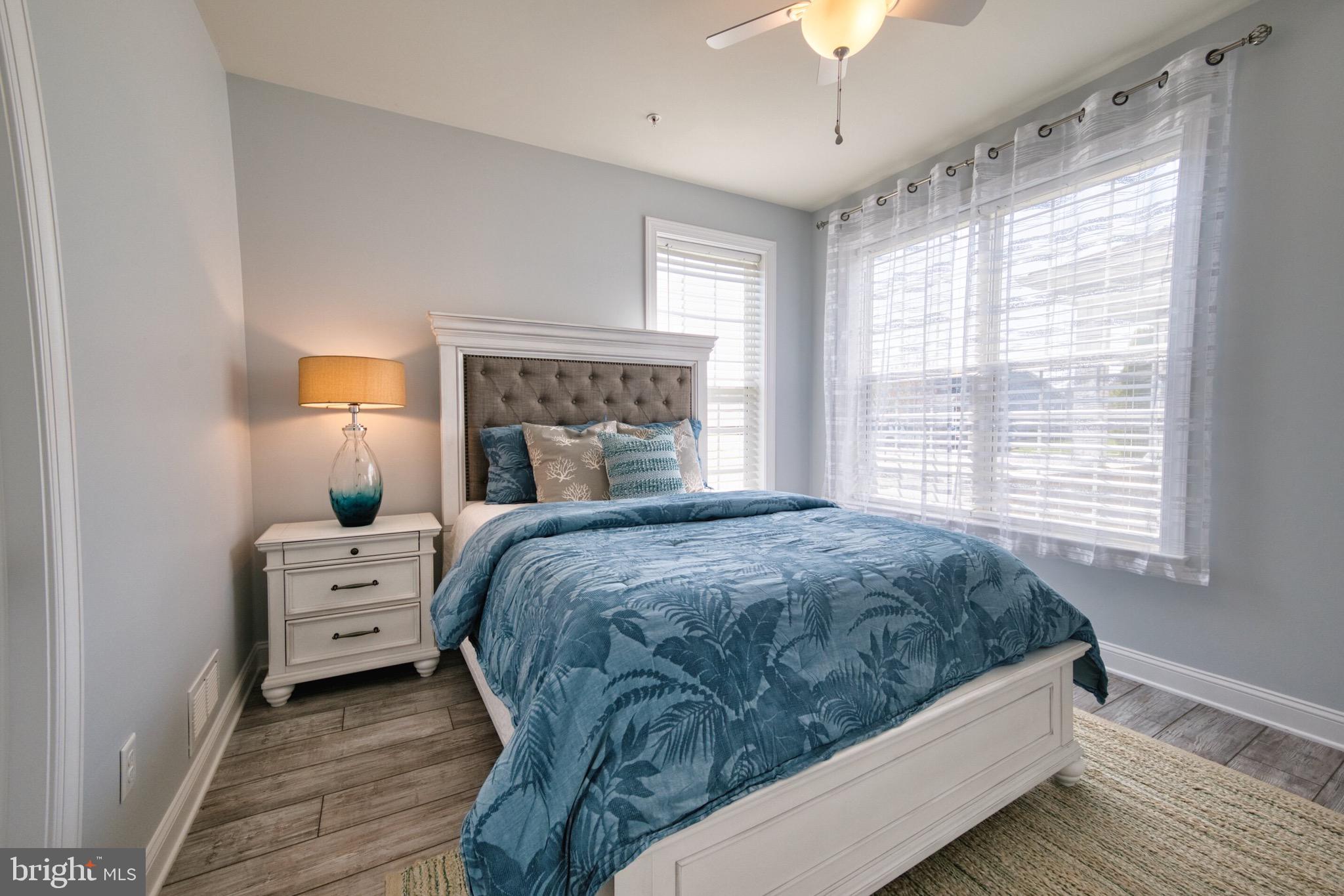 BAY BRIDGE COVE - Residential