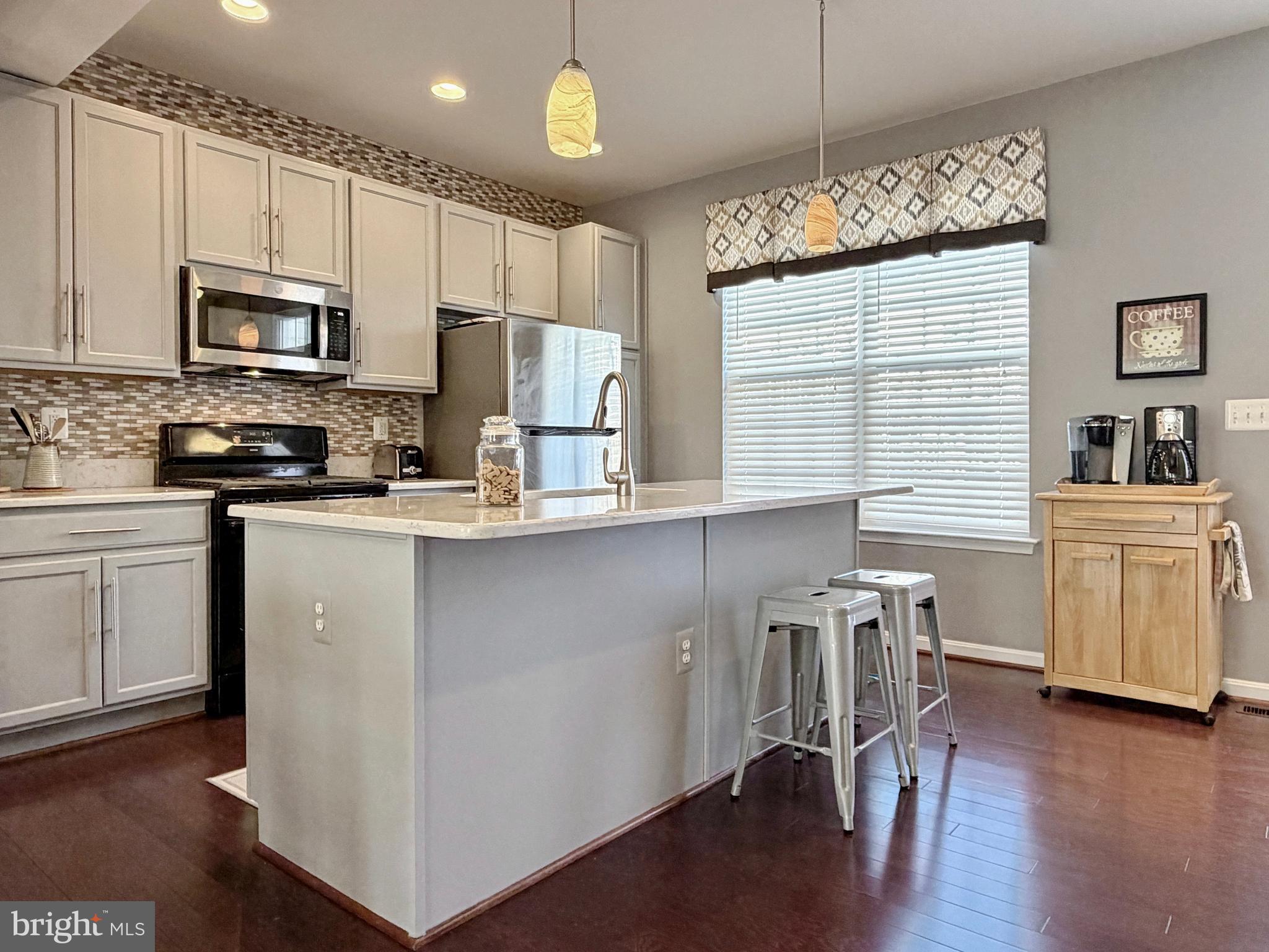 THE VILLAGES OF STEEPLECHASE - Residential