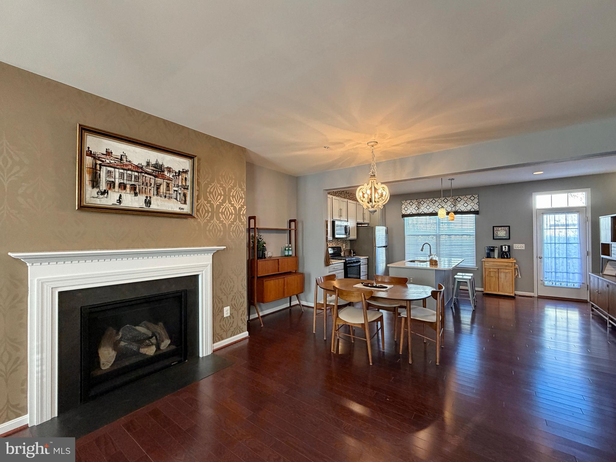 THE VILLAGES OF STEEPLECHASE - Residential