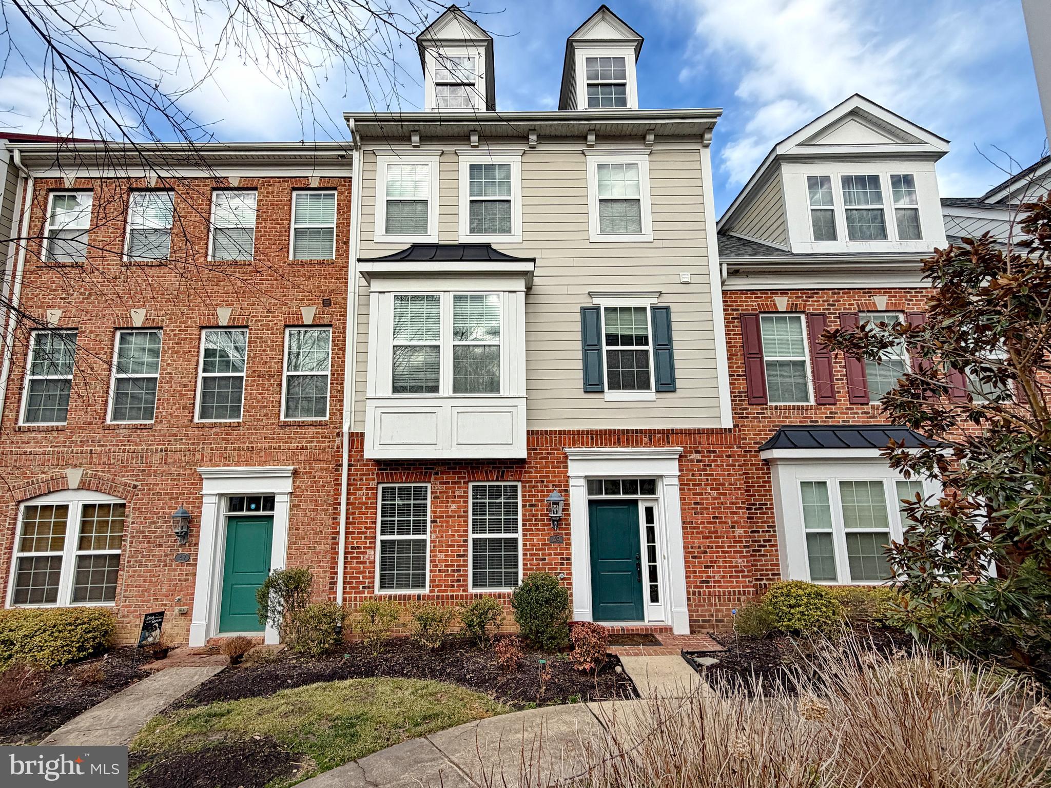 THE VILLAGES OF STEEPLECHASE - Residential