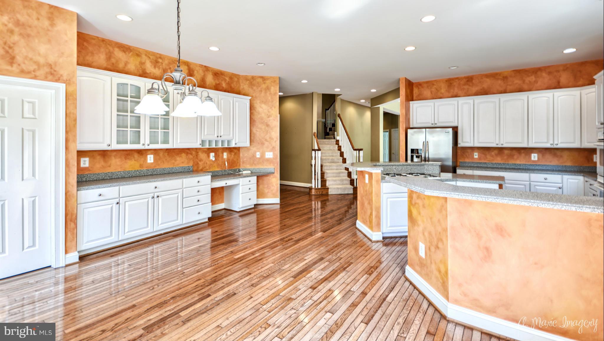 VILLAGES OF URBANA - Residential Lease