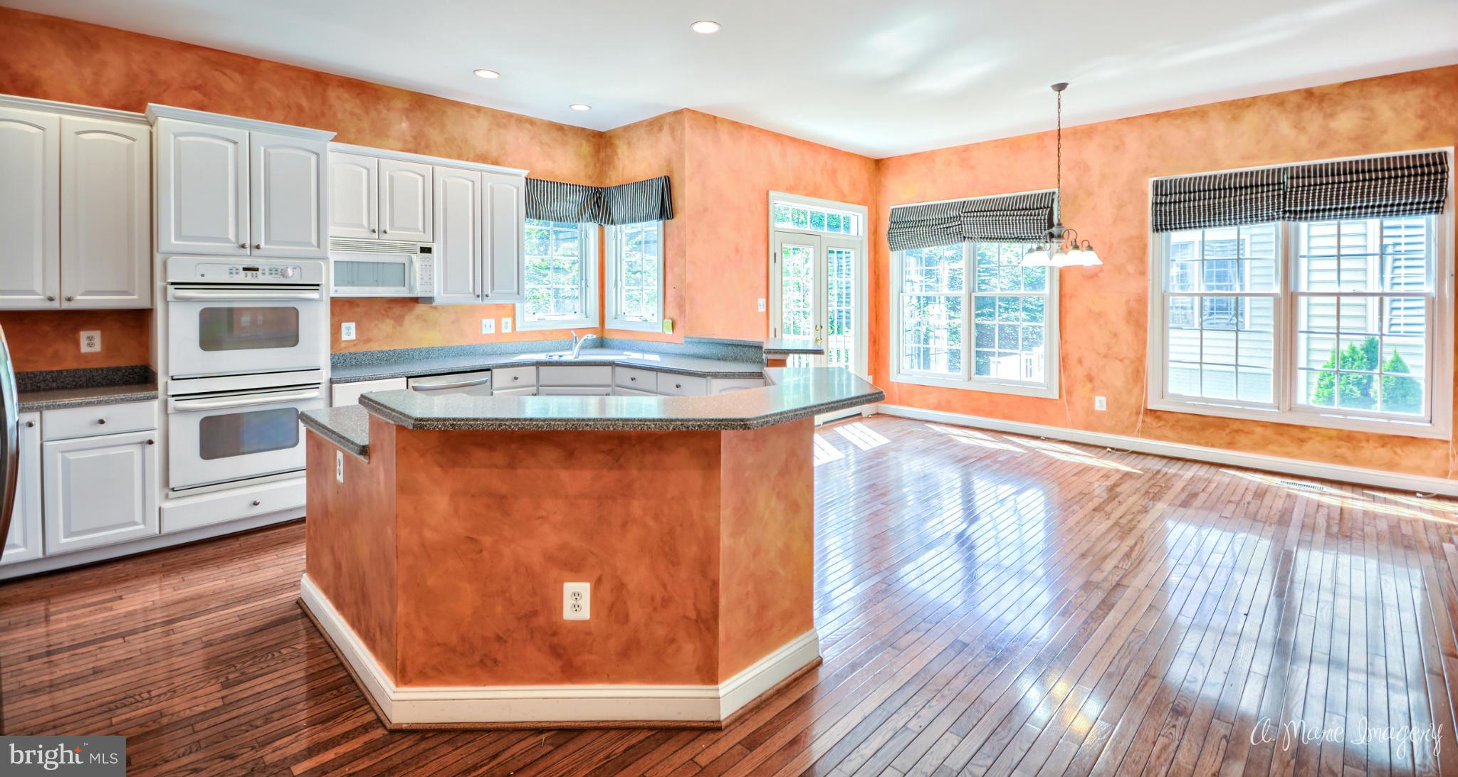 VILLAGES OF URBANA - Residential Lease