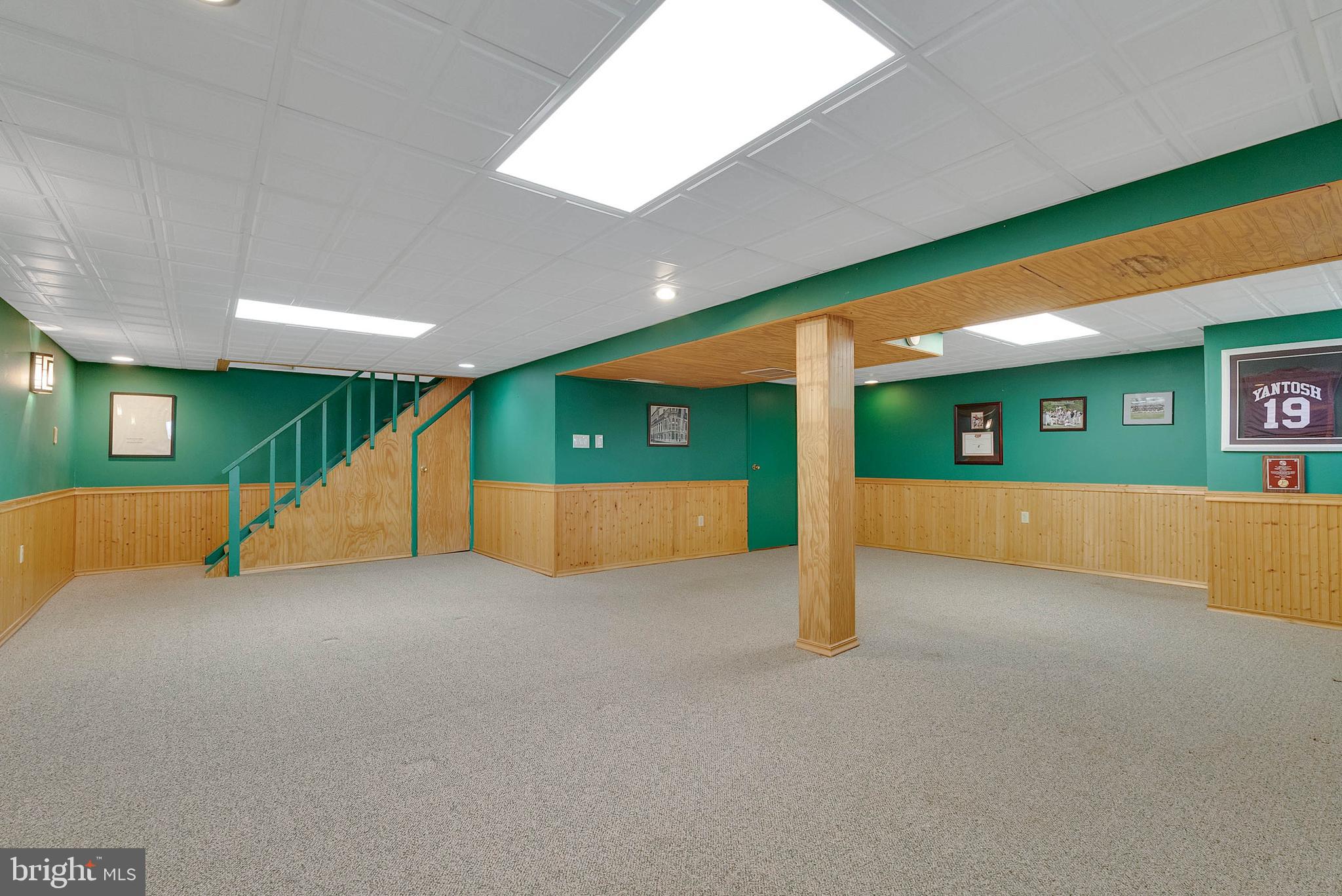 VALLEY GREEN - Residential