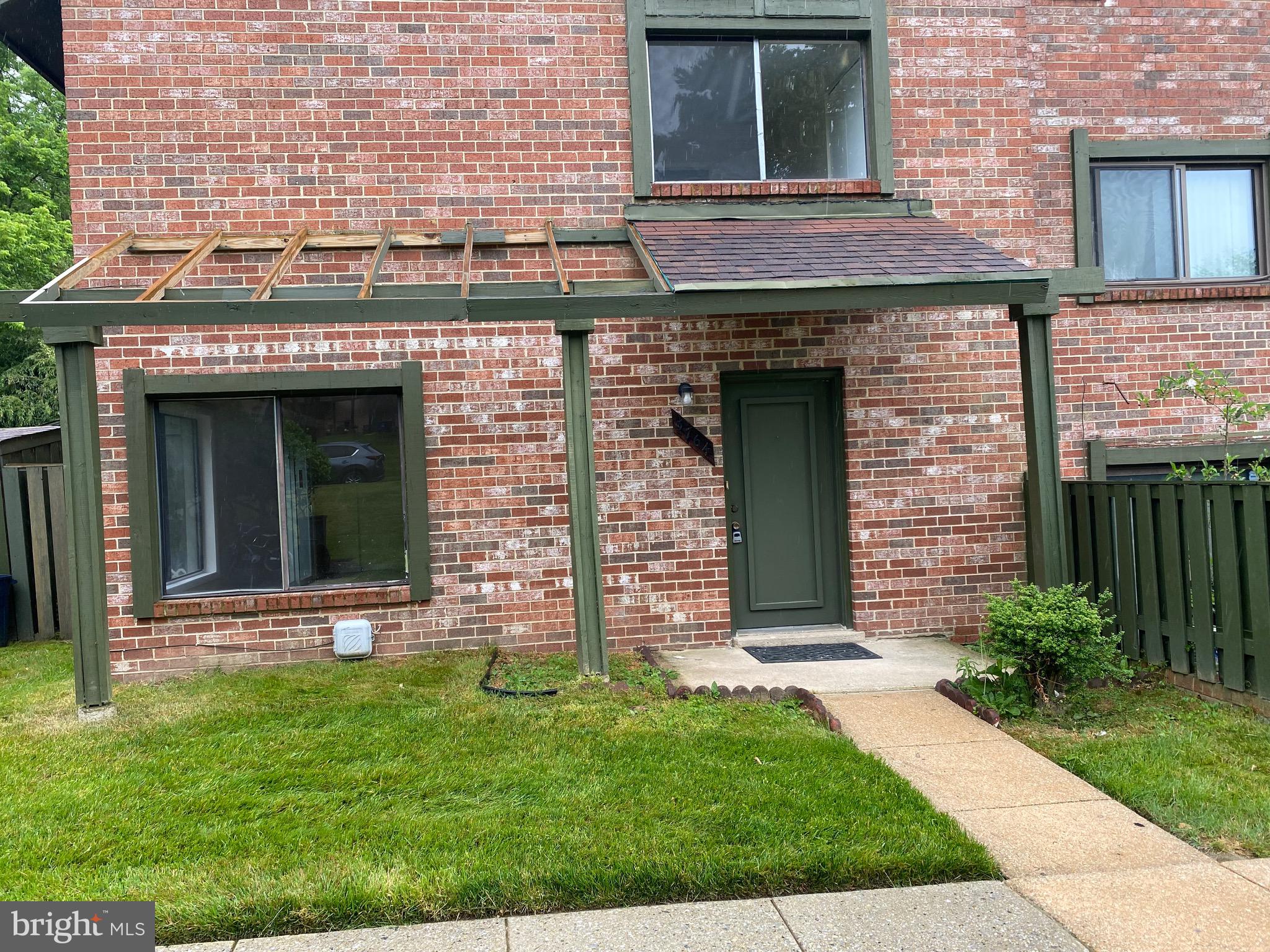 NONE AVAILABLE - Residential Lease