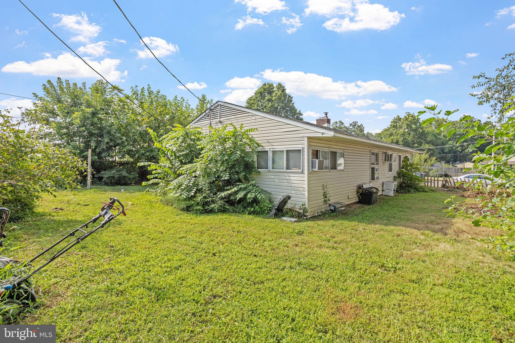 12 MARIGOLD CIRCLE