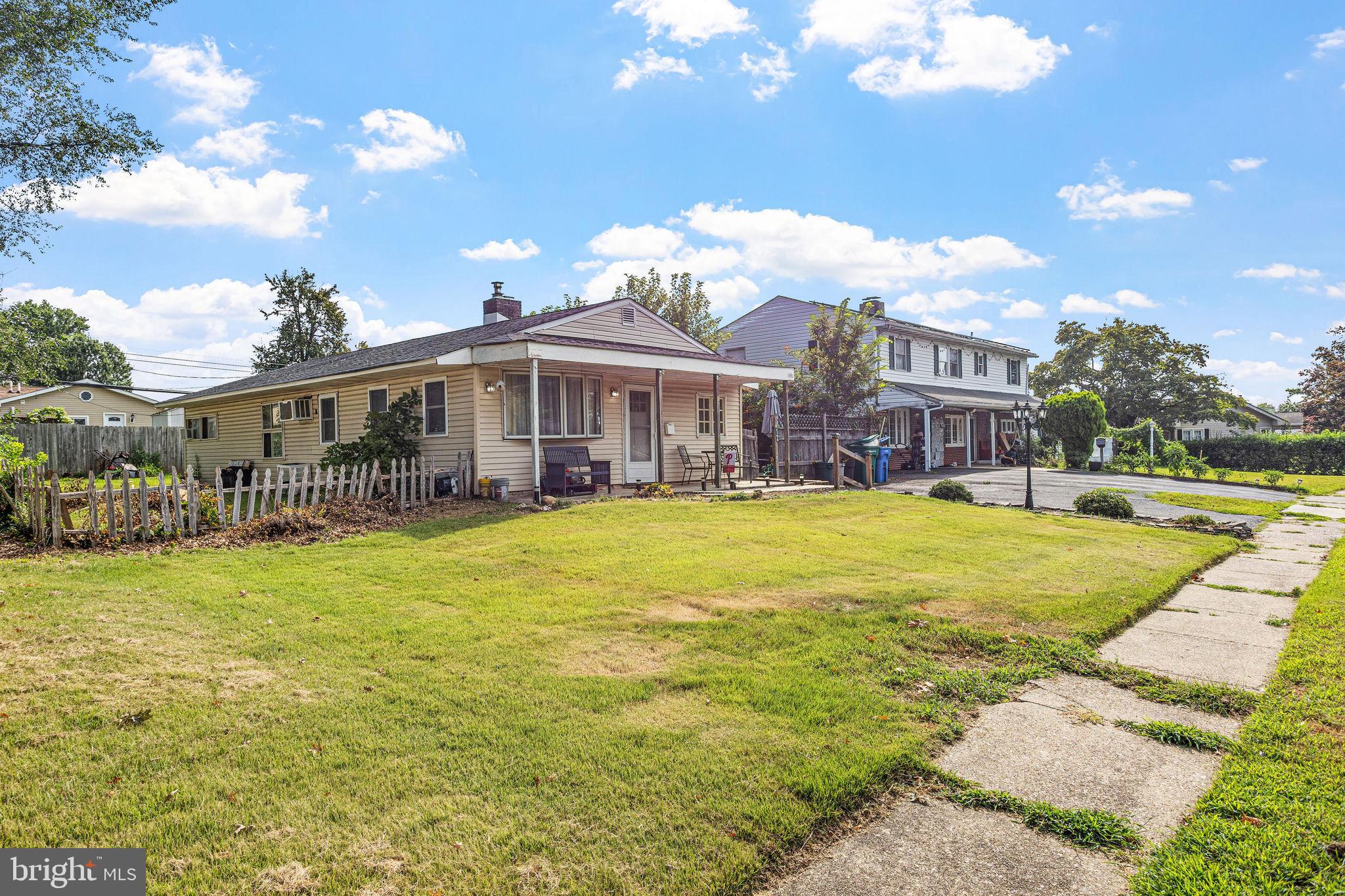 12 MARIGOLD CIRCLE