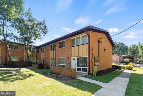 10148 FAIR WOODS DRIVE FAIRFAX VA 22030