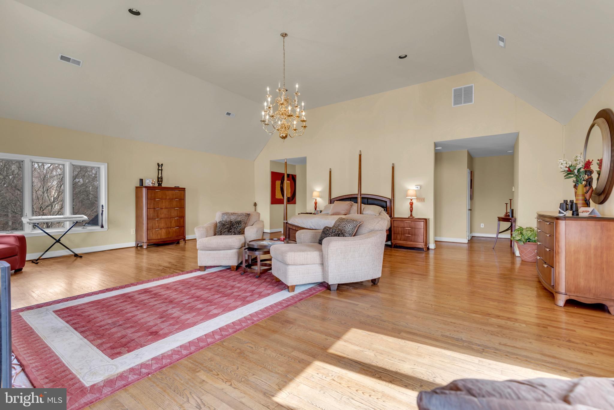 RIVER VIEW - Residential