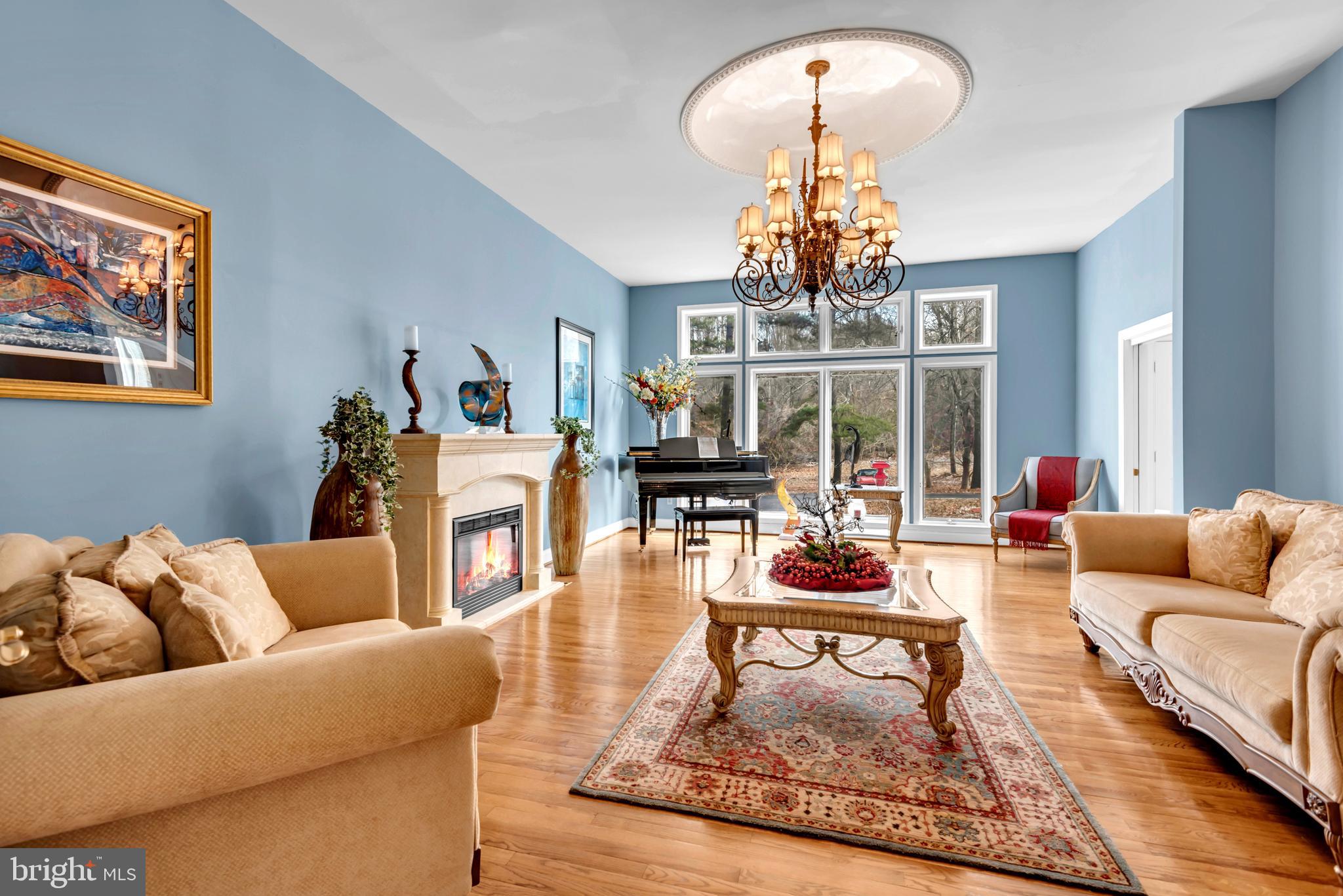 RIVER VIEW - Residential