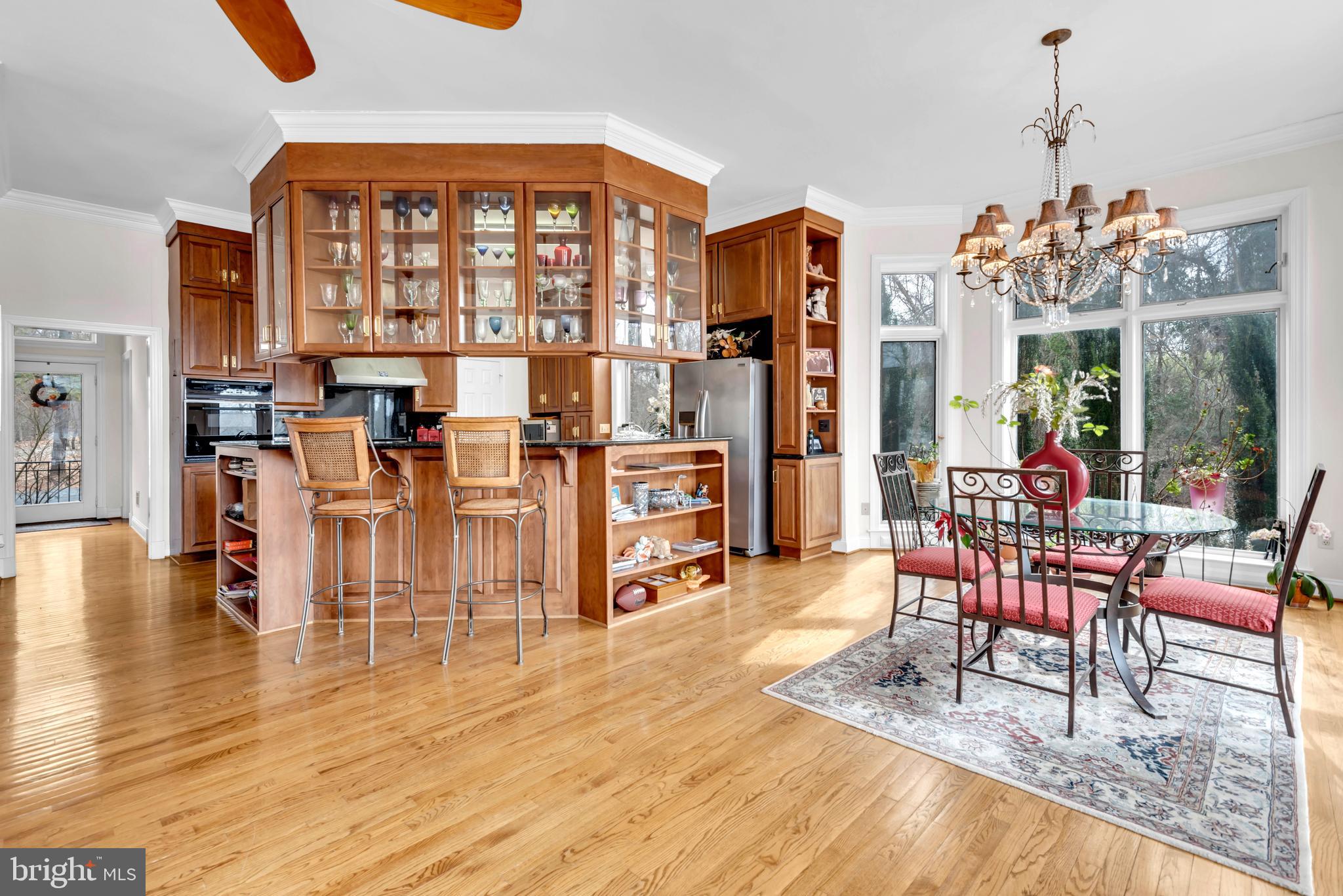 RIVER VIEW - Residential