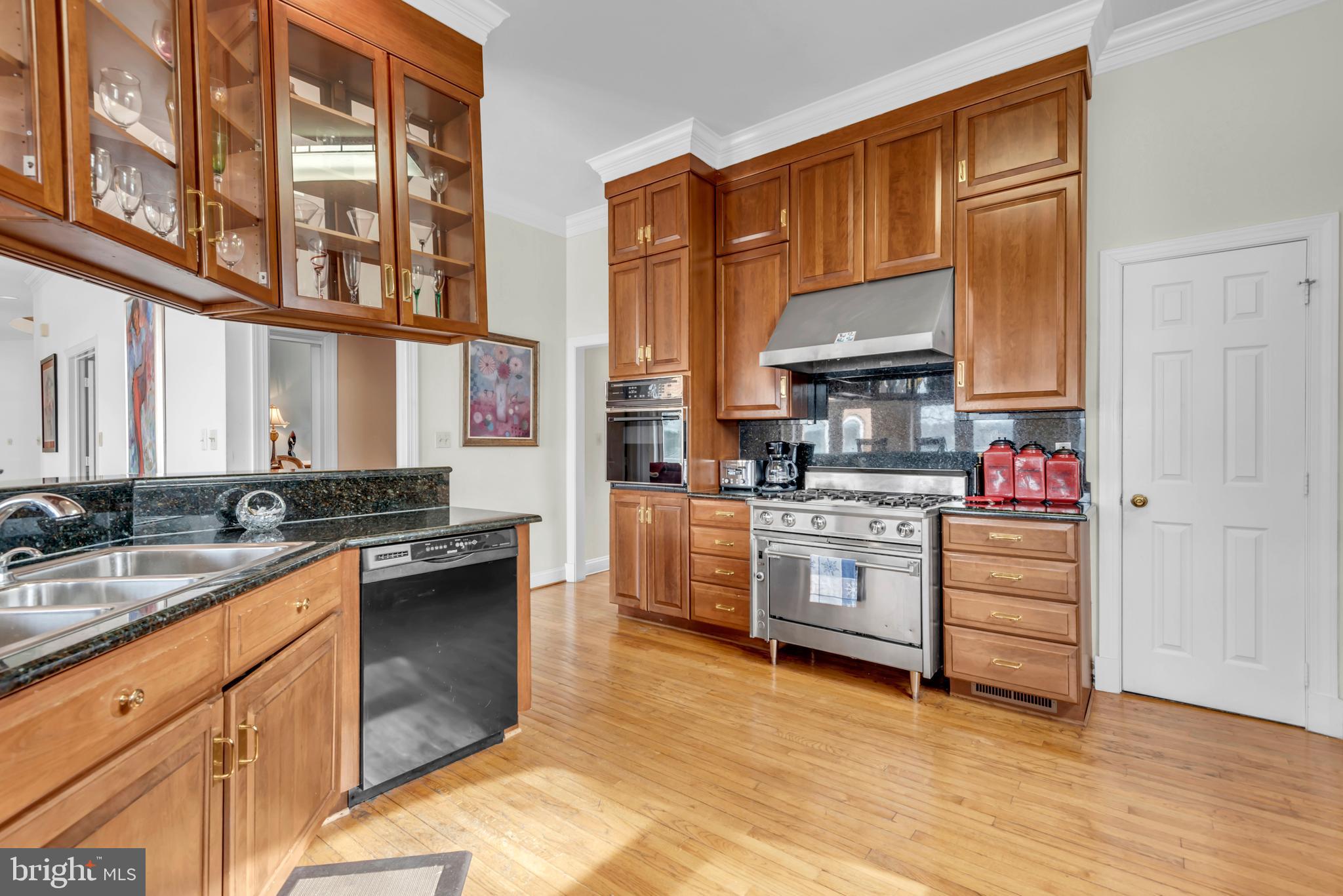 RIVER VIEW - Residential