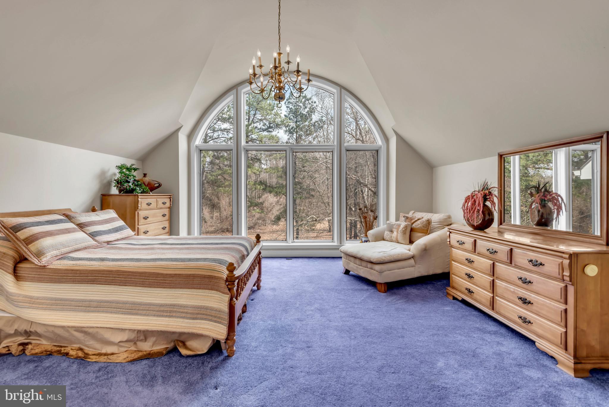 RIVER VIEW - Residential