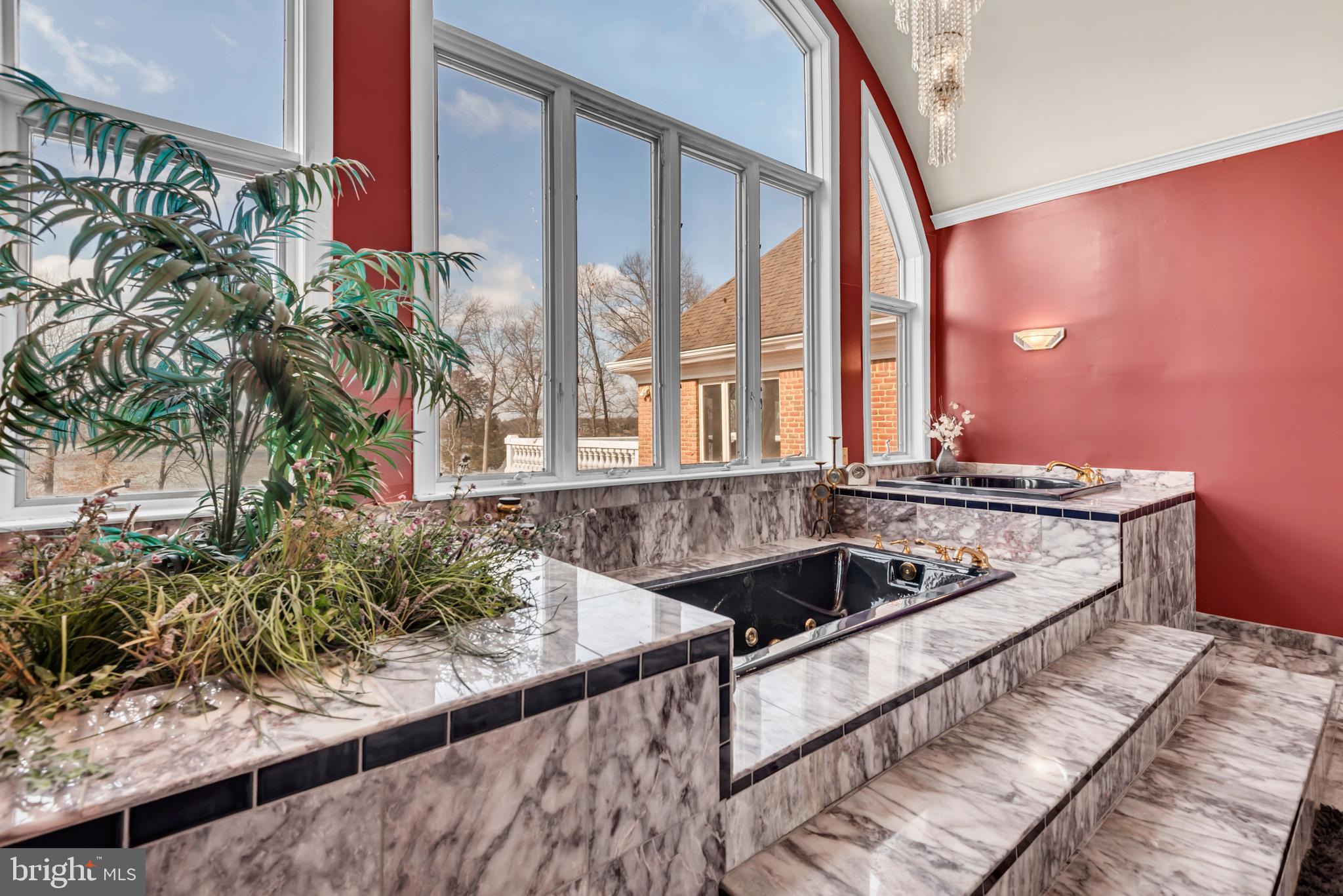 RIVER VIEW - Residential