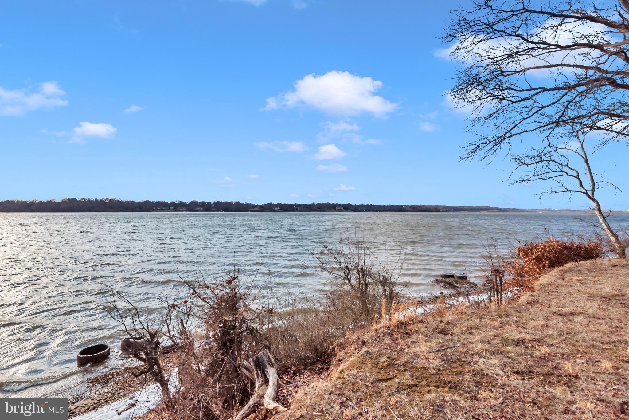 RIVER VIEW - Residential