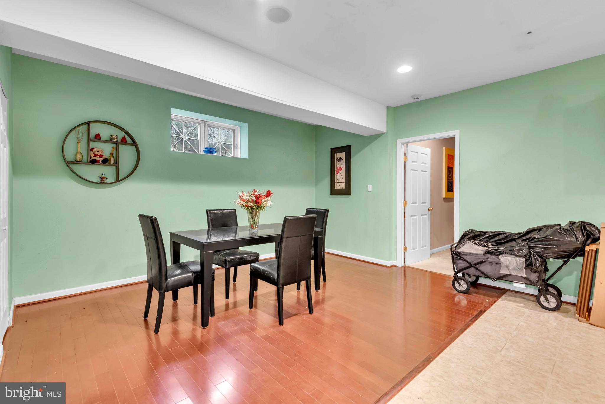 RIVER VIEW - Residential