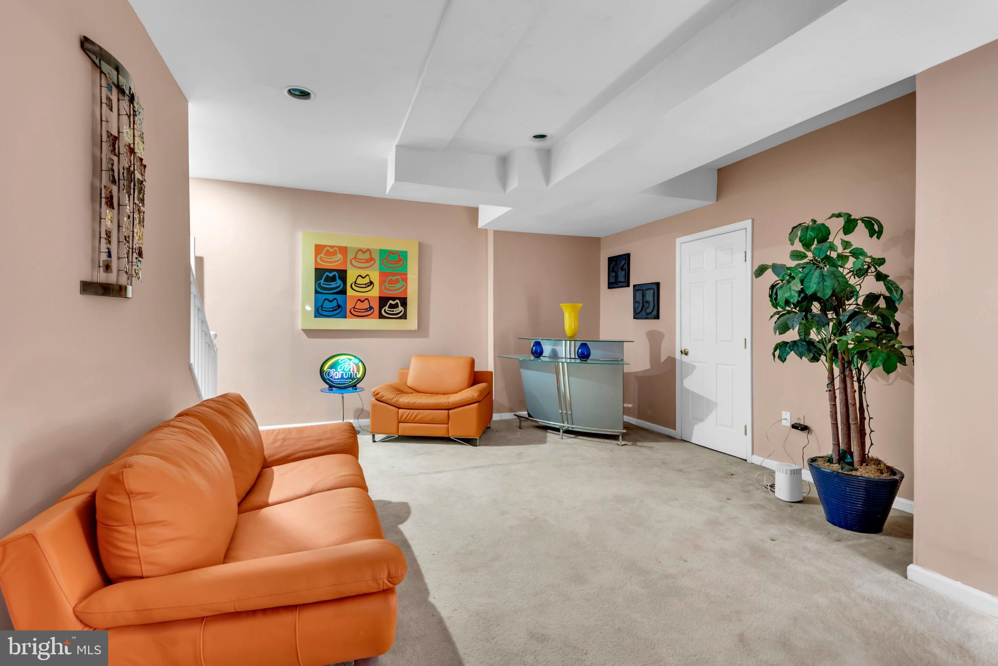 RIVER VIEW - Residential