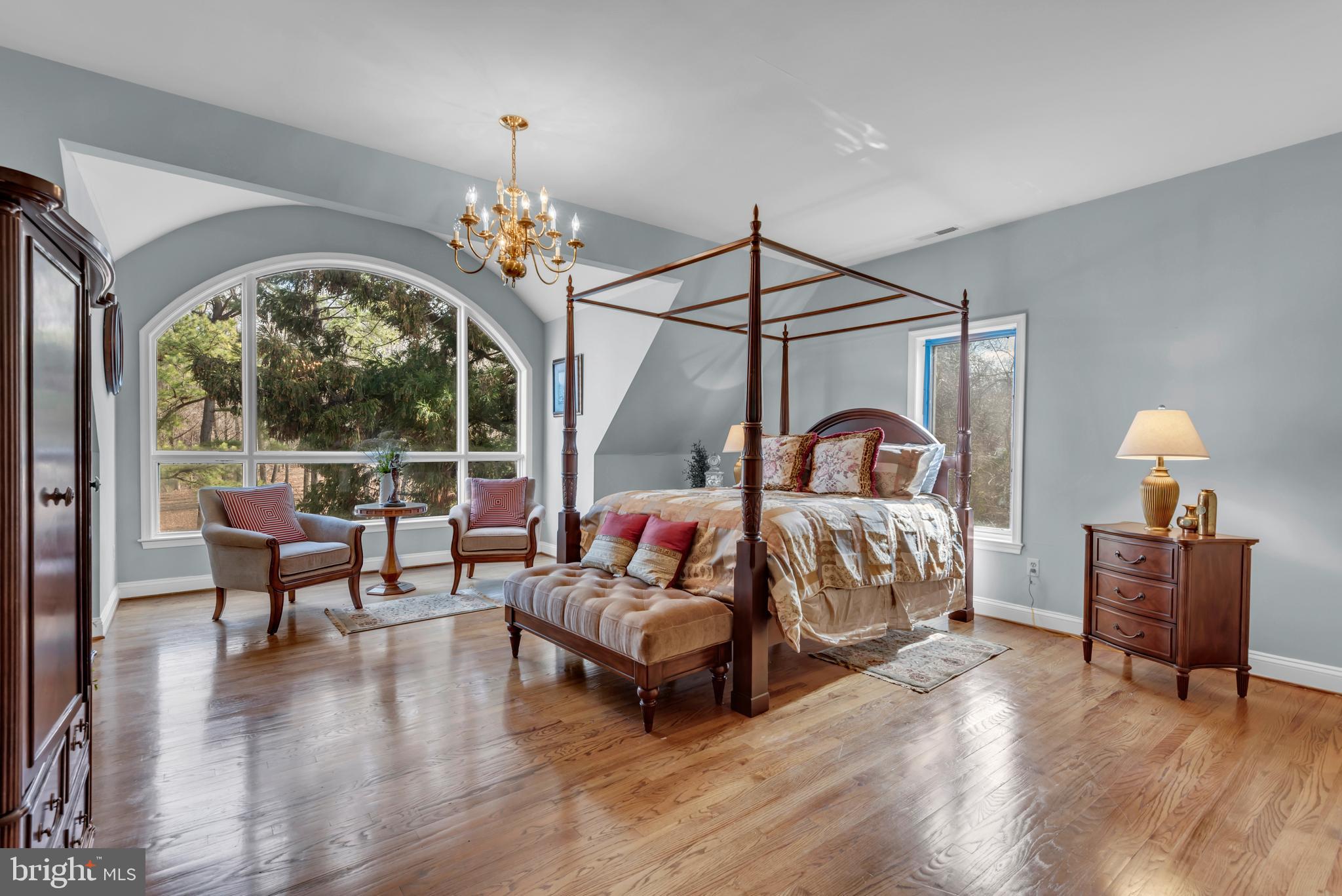 RIVER VIEW - Residential