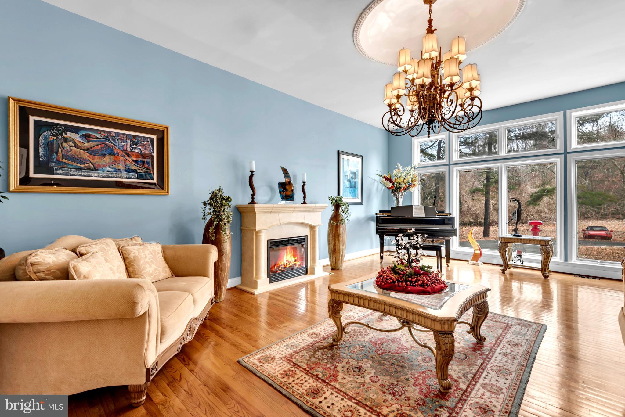 RIVER VIEW - Residential