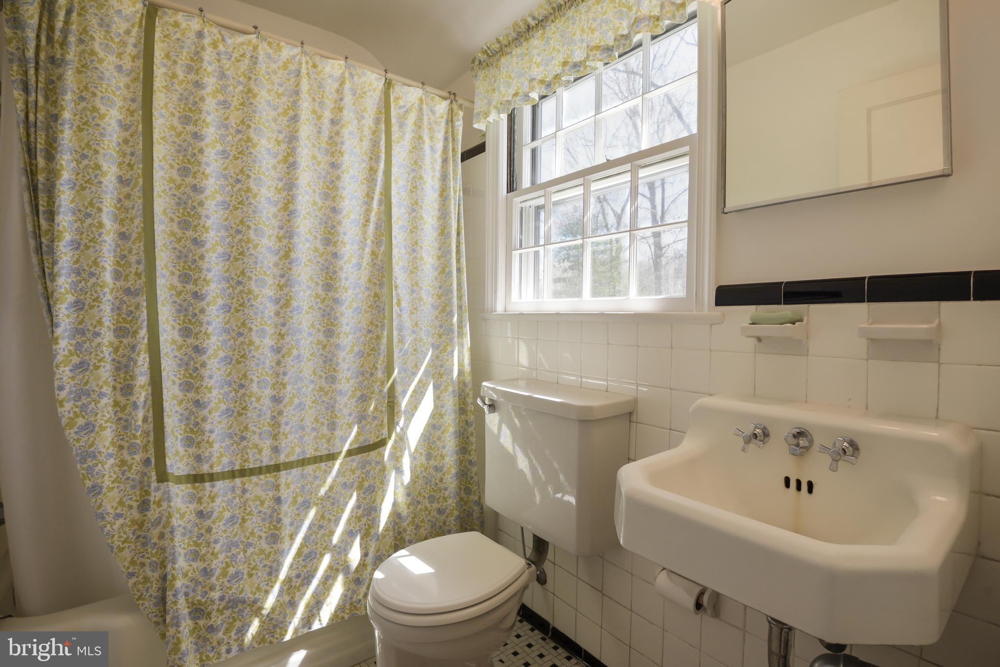 WOODMOOR - Residential