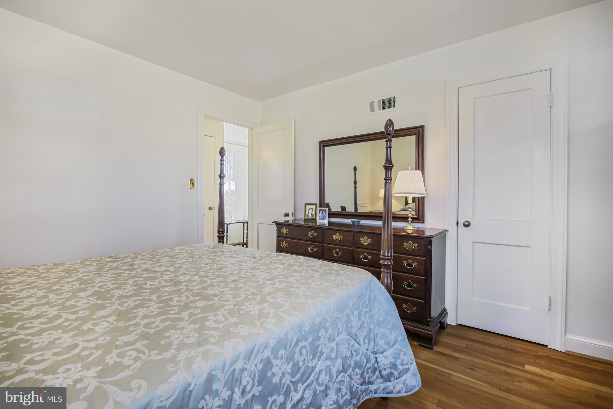 WOODMOOR - Residential