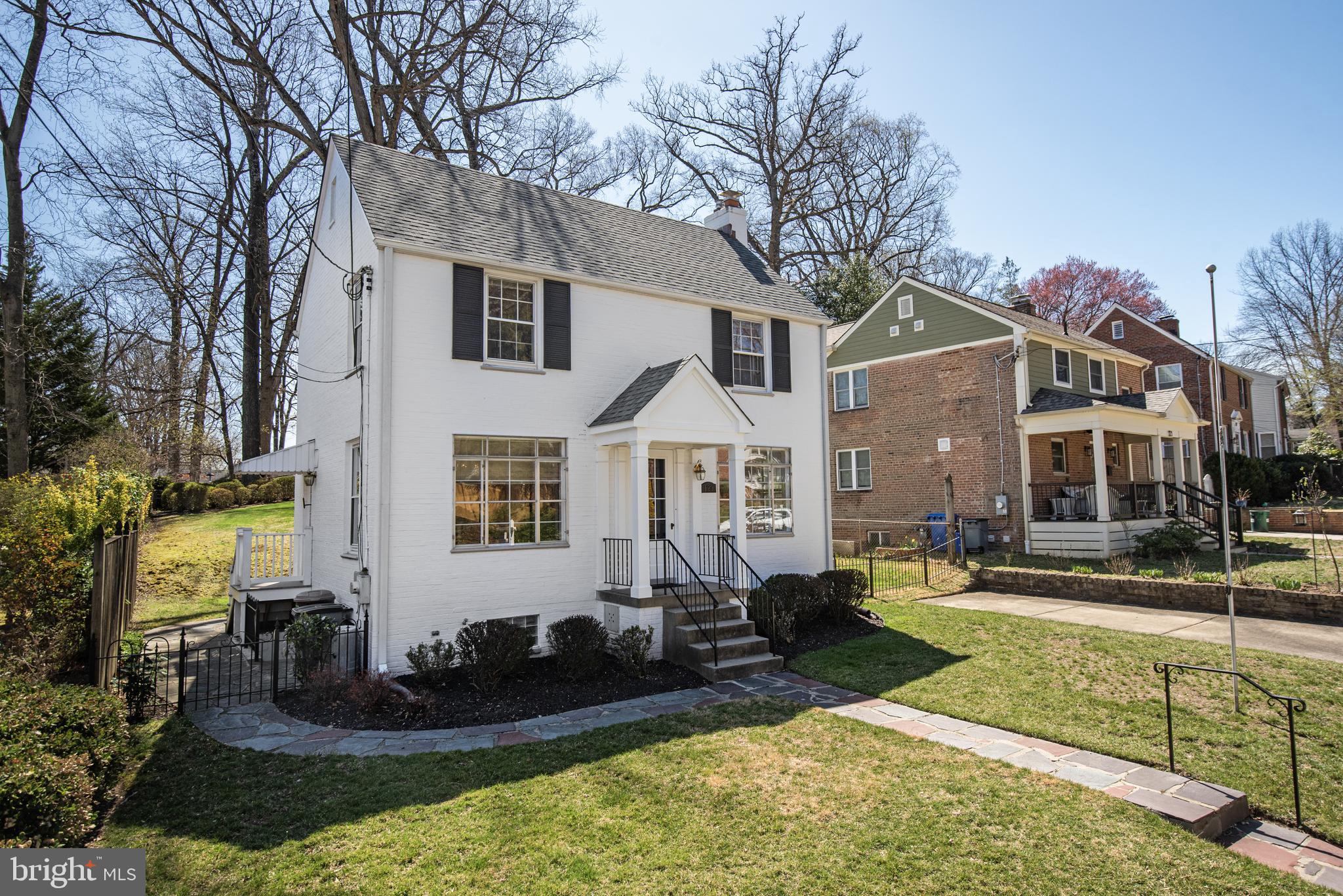 WOODMOOR - Residential