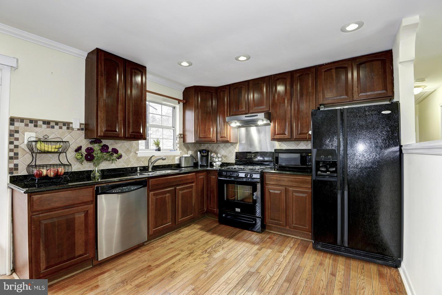 DALE CITY - Residential